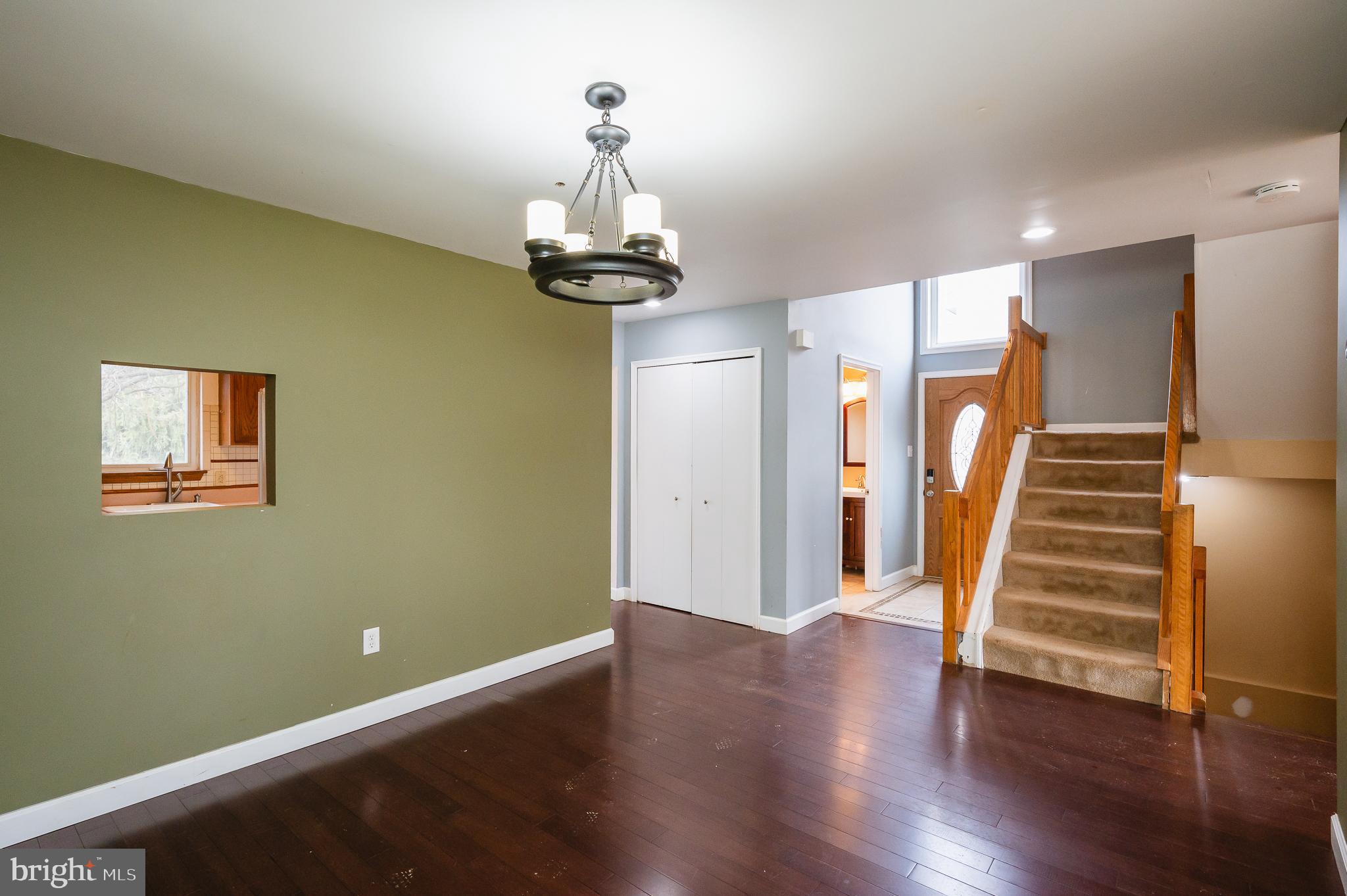 CONSTANT BRANCH - Residential