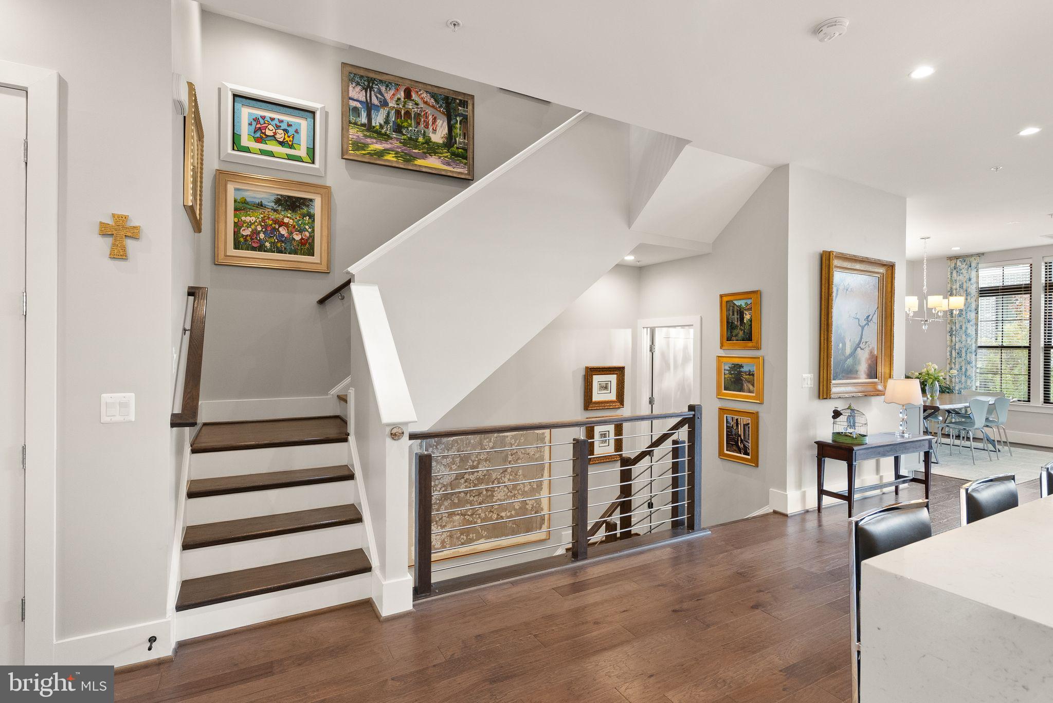 ONE LOUDOUN - Residential