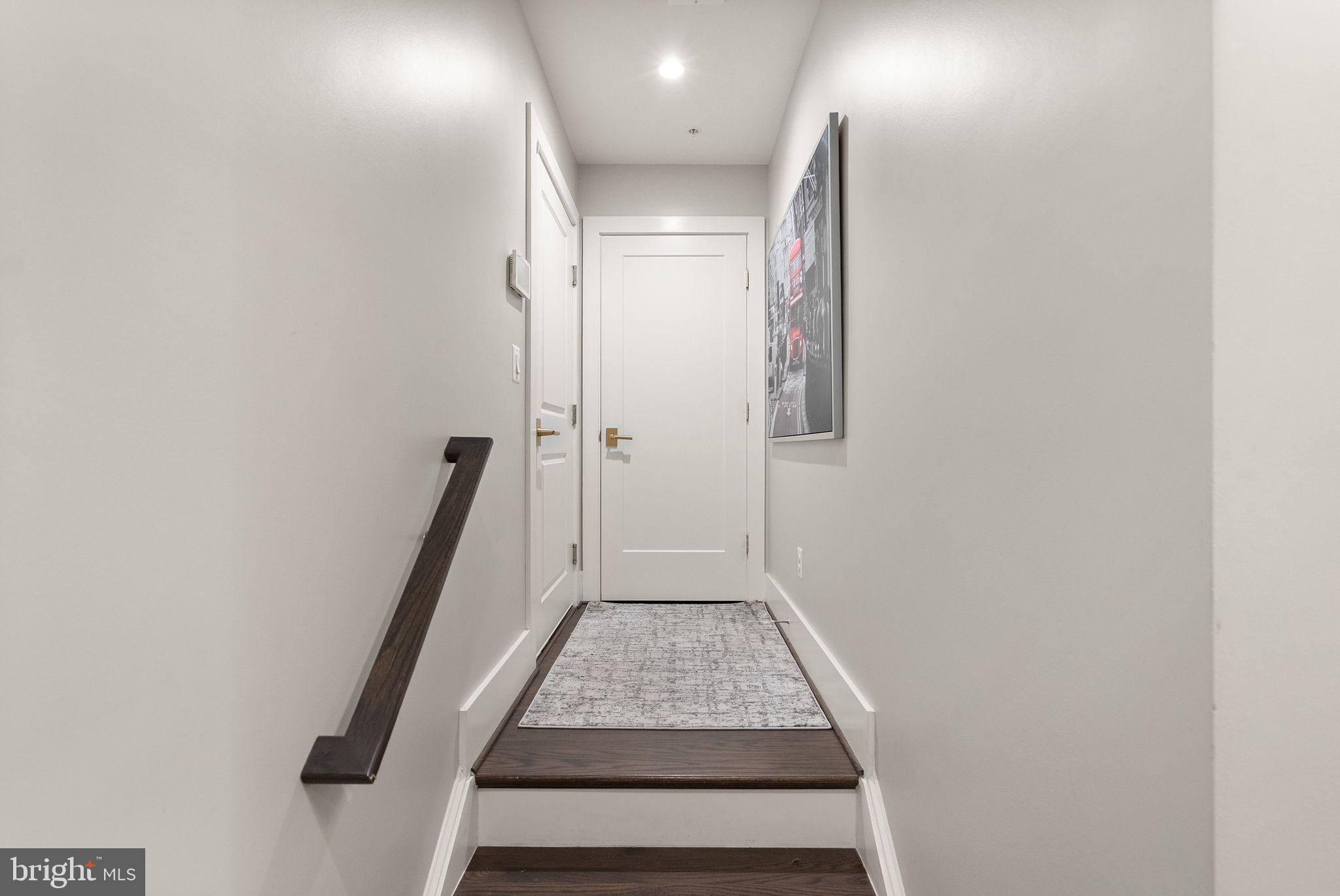 ONE LOUDOUN - Residential