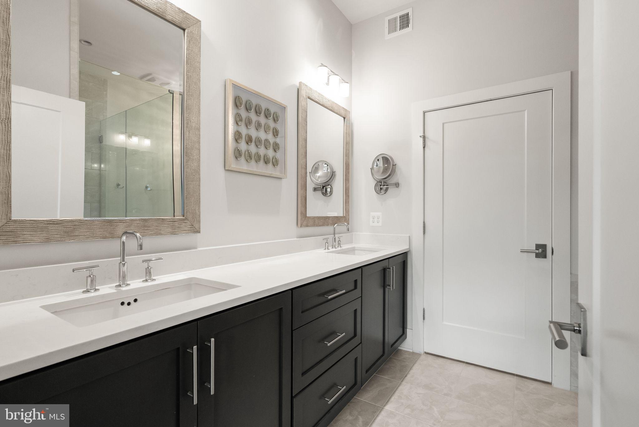 ONE LOUDOUN - Residential