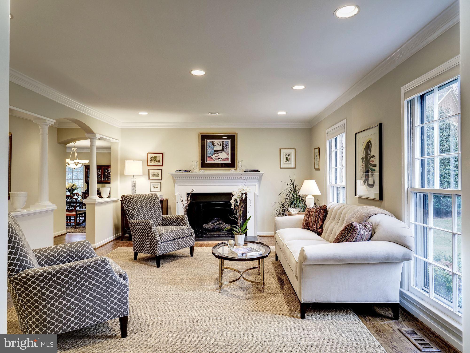 POTOMAC VILLAGE - Residential