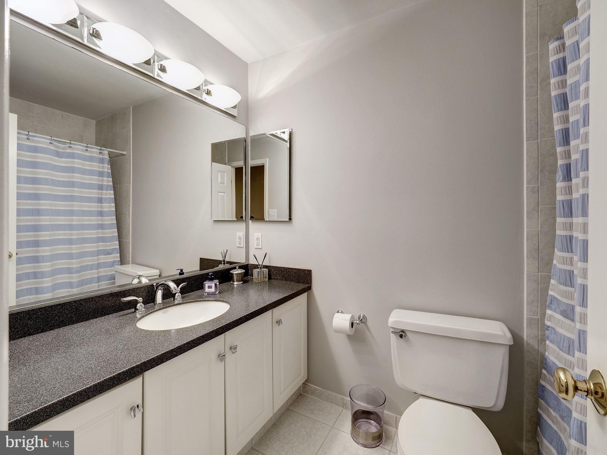 POTOMAC VILLAGE - Residential