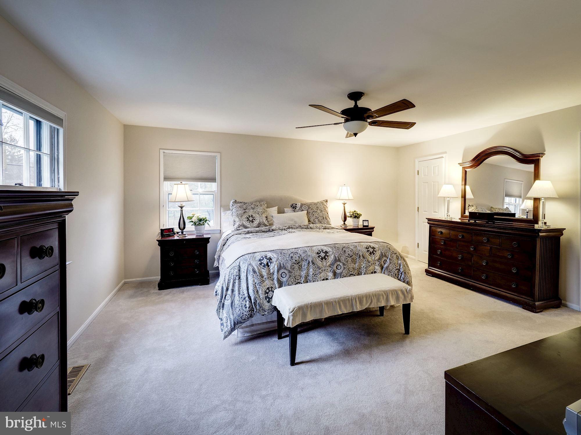 POTOMAC VILLAGE - Residential