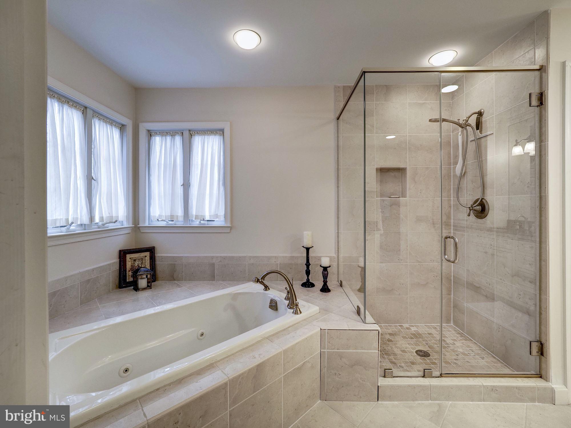 POTOMAC VILLAGE - Residential