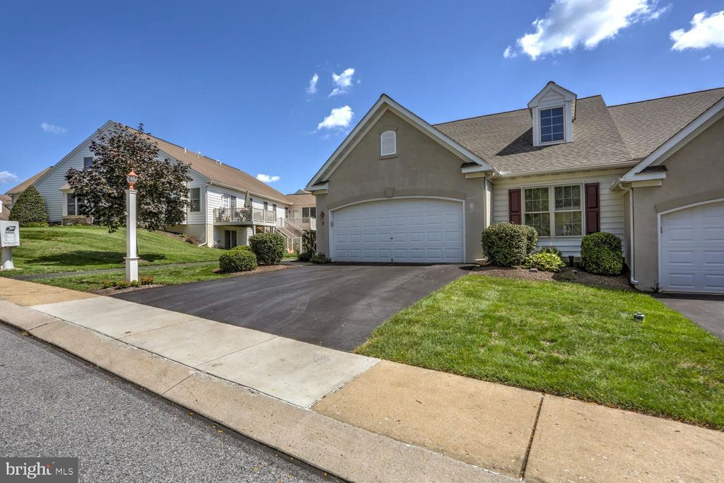 Photo of 7 Duncan Street, Lancaster, PA 17602 (MLS # PALA2056290)