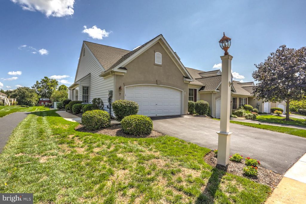 Photo of 7 Duncan Street, Lancaster, PA 17602 (MLS # PALA2056290)