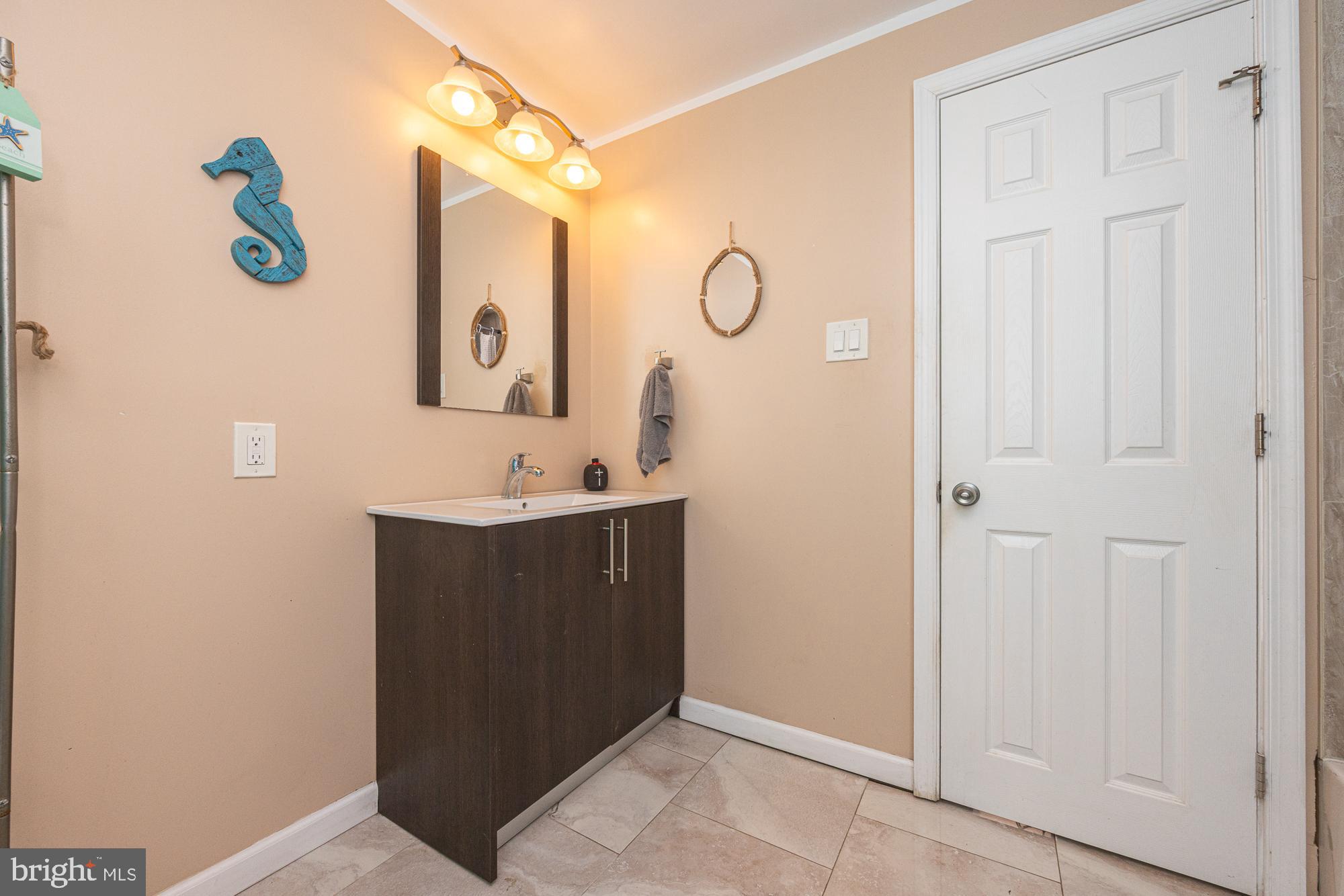 BRISTOL - Residential