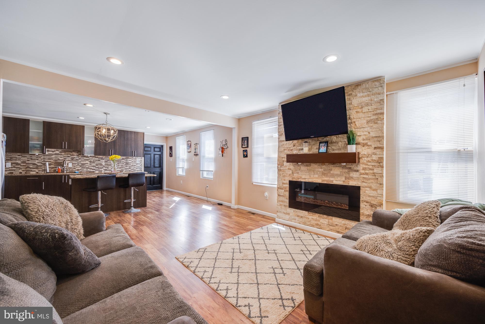 BRISTOL - Residential