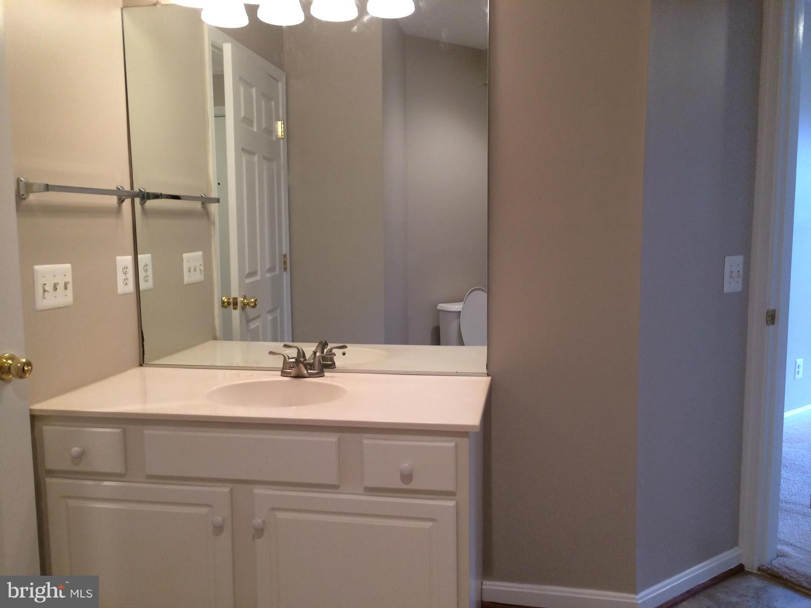 CEDAR LAKES - Residential Lease