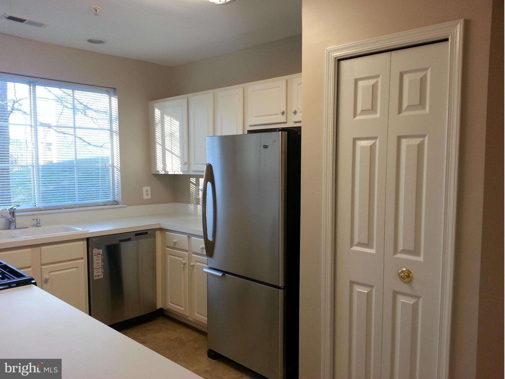 CEDAR LAKES - Residential Lease