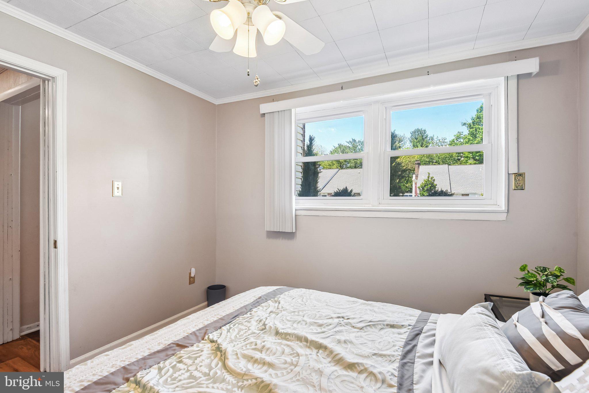 KINGS COURT - Residential