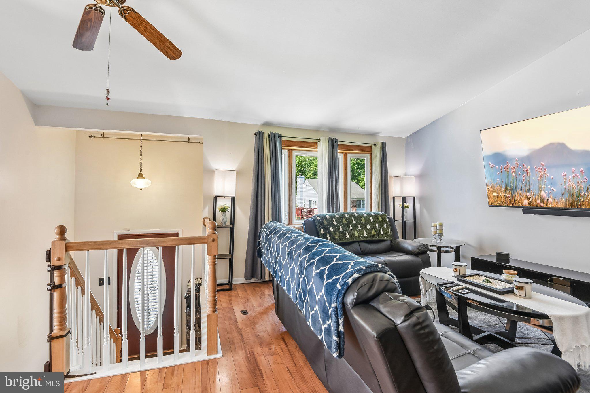 KINGS COURT - Residential
