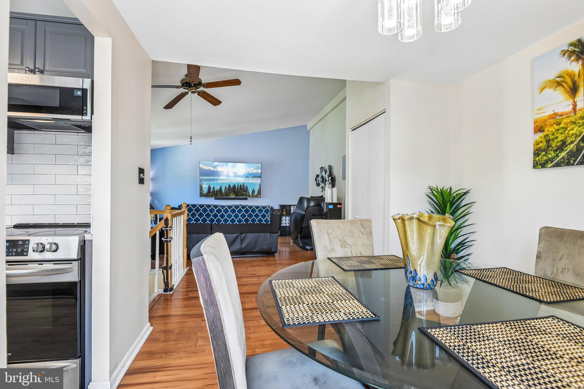 KINGS COURT - Residential