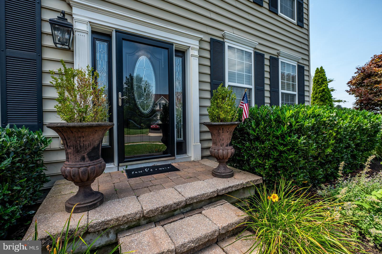 422 LONGLEAF DRIVE