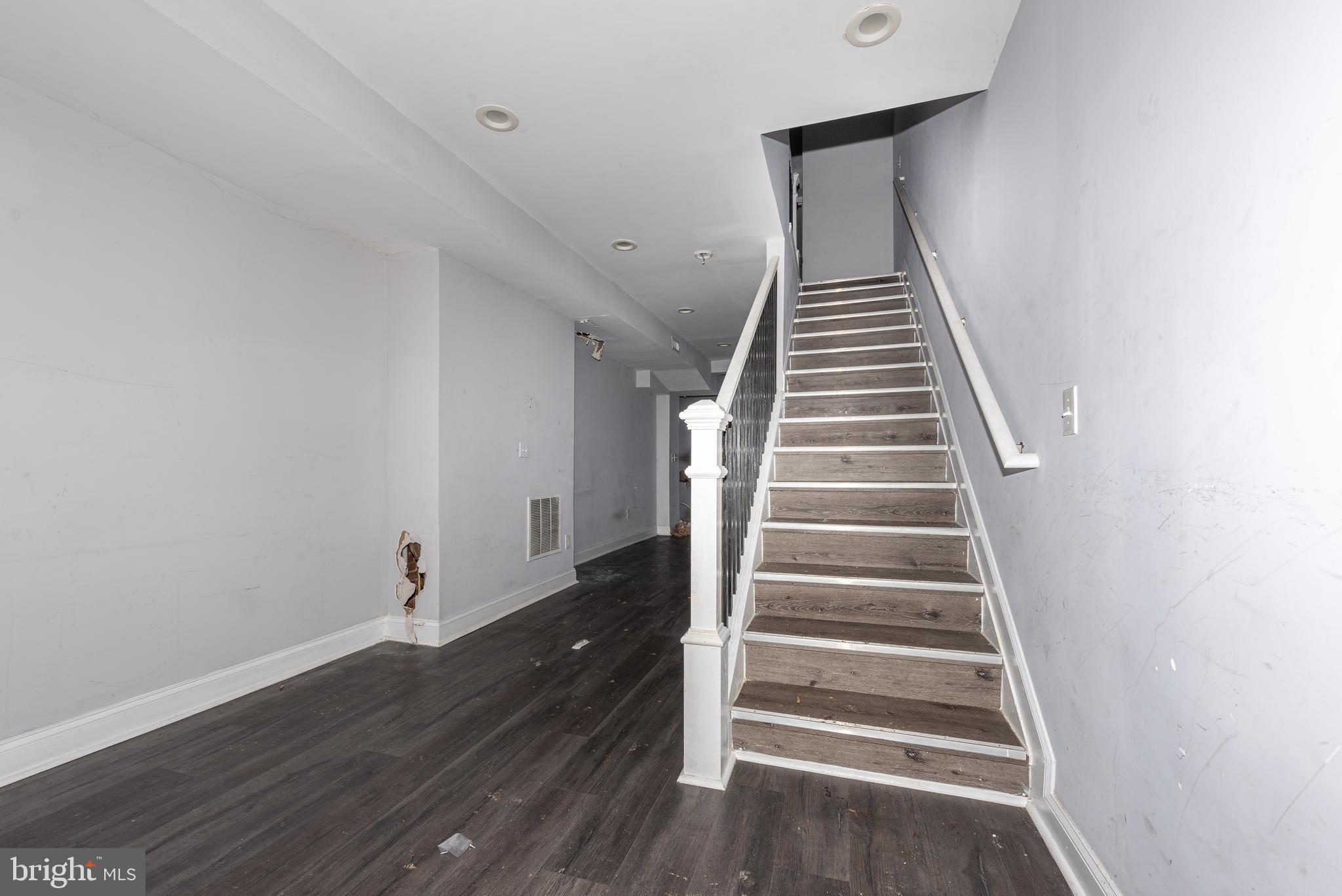 MOUNT CLARE - Residential