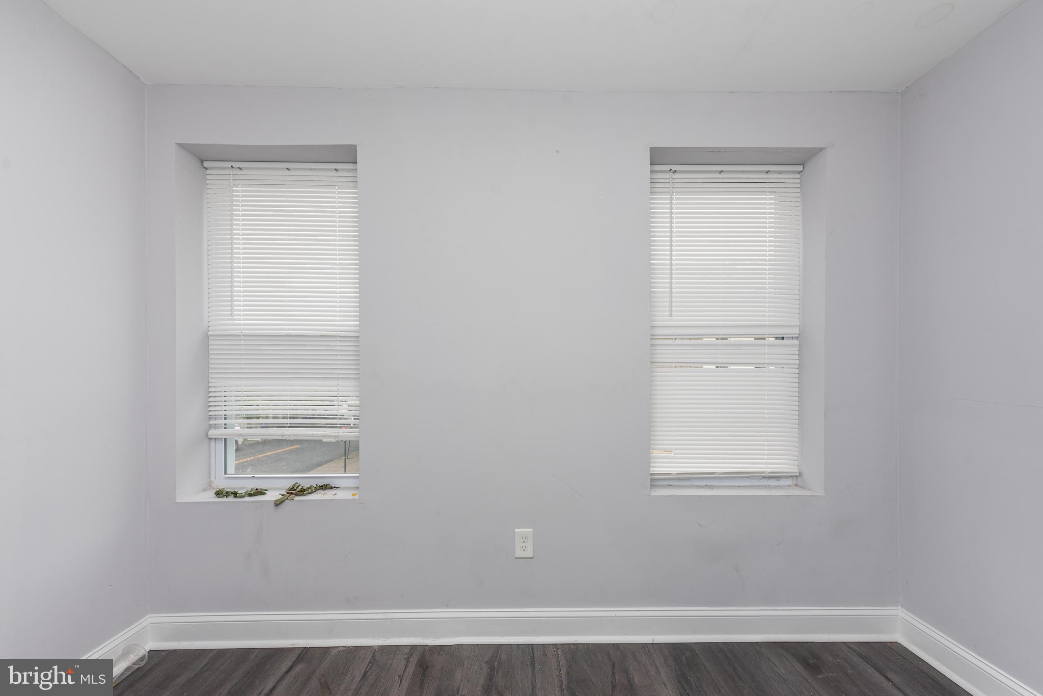 MOUNT CLARE - Residential