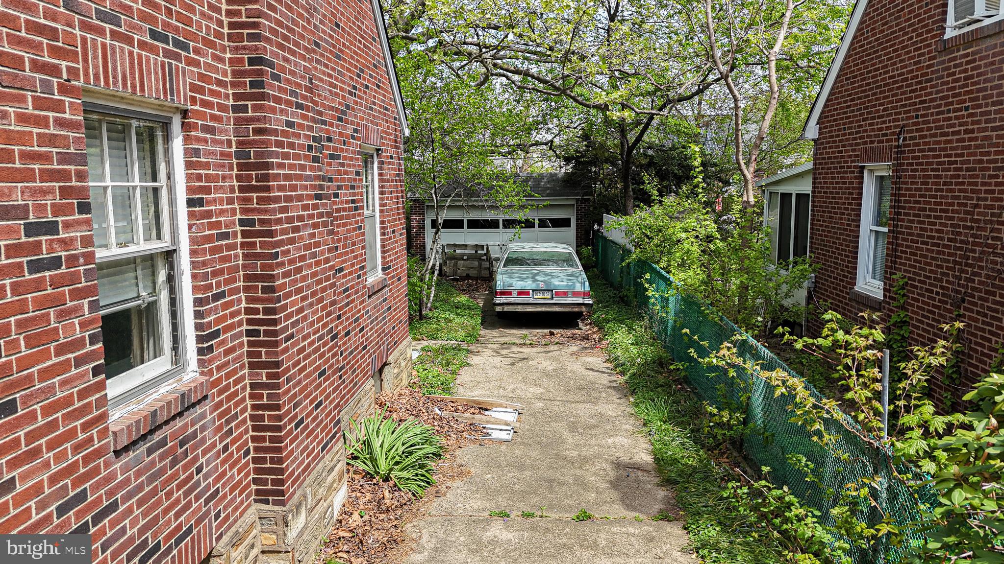 RHAWNHURST - Residential