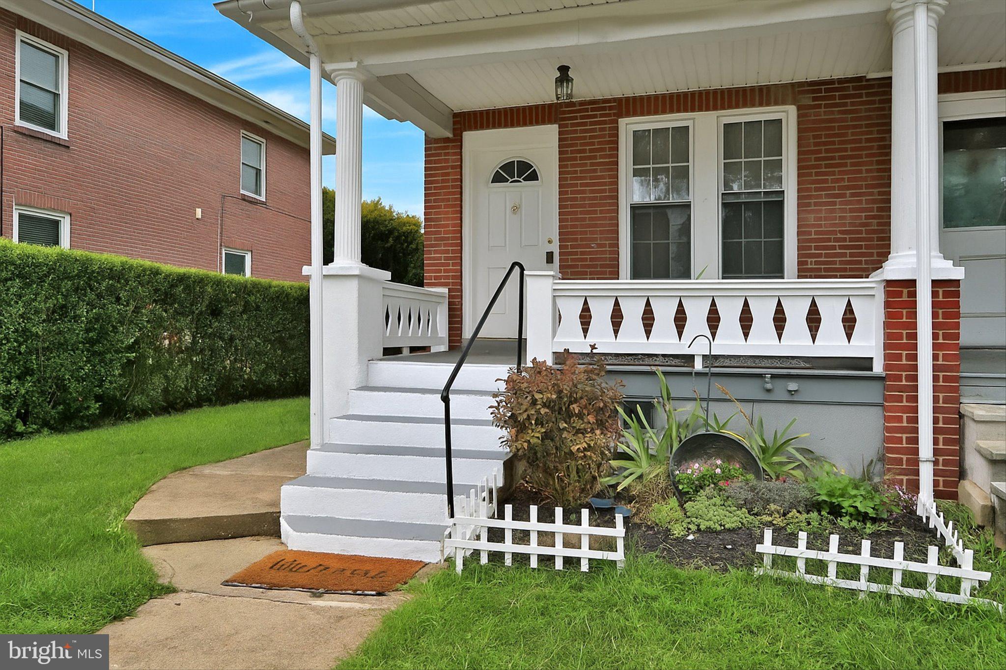 50 CACOOSING AVENUE