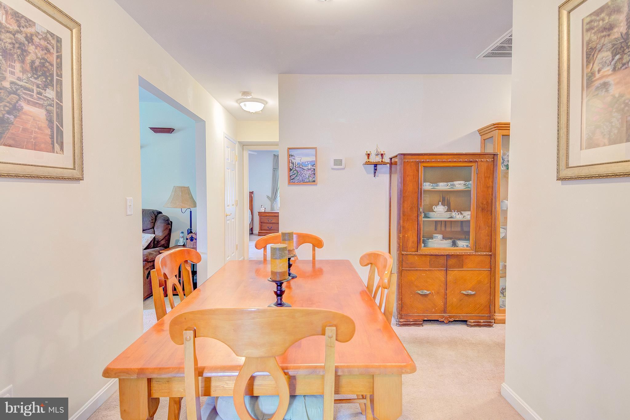 SHADY SIDE - Residential