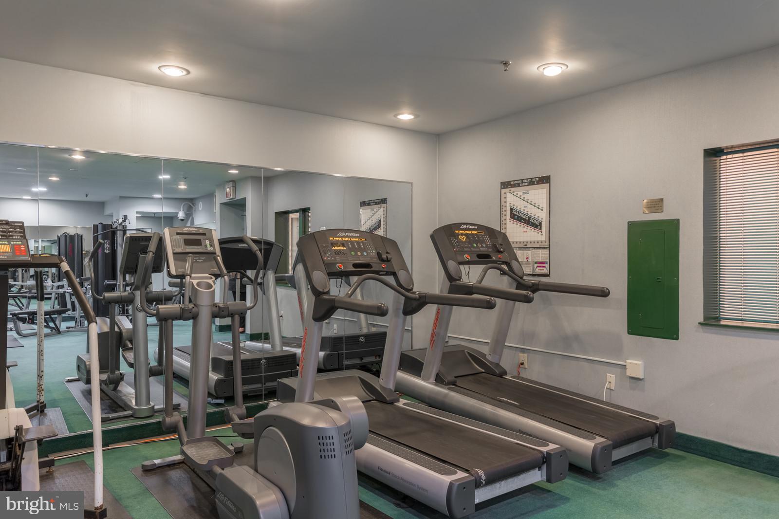 SENTINEL OF LANDMARK - Residential Lease