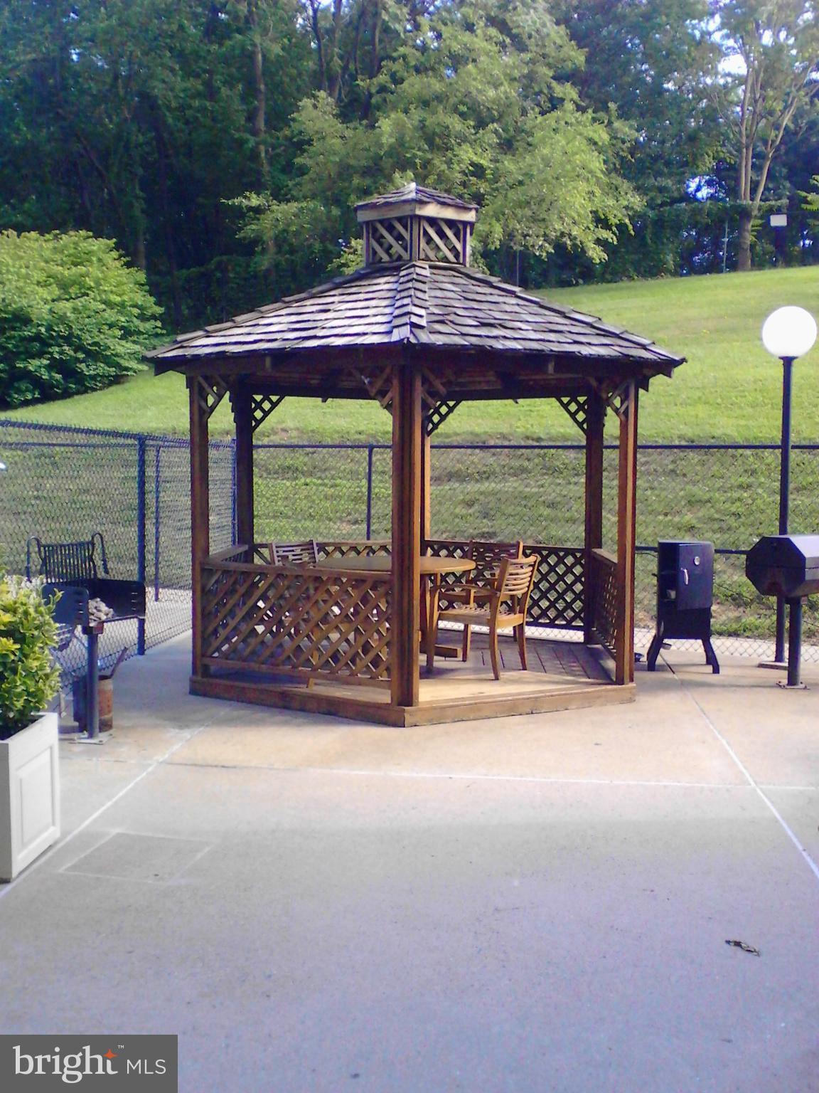 SENTINEL OF LANDMARK - Residential Lease