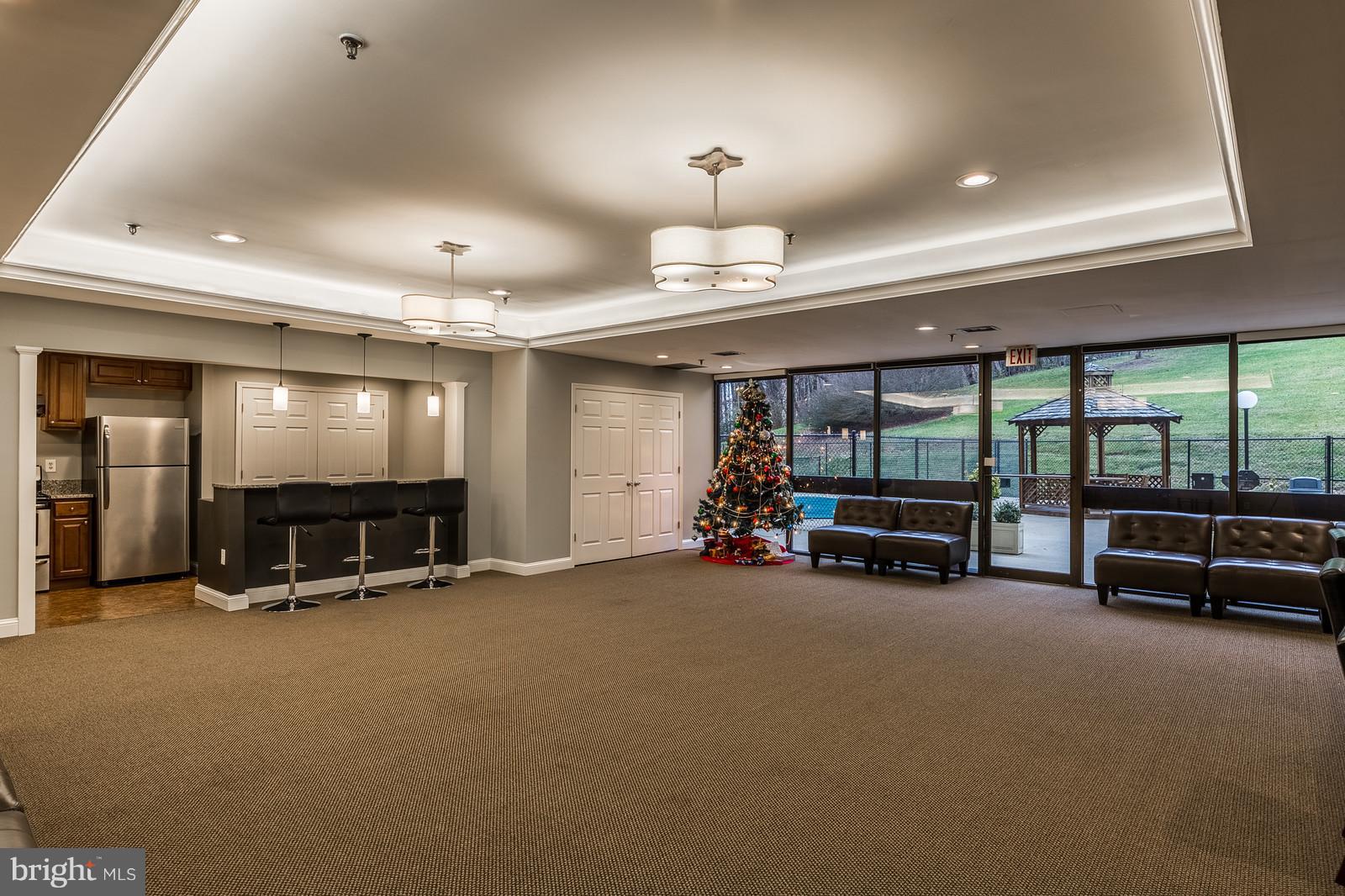 SENTINEL OF LANDMARK - Residential Lease