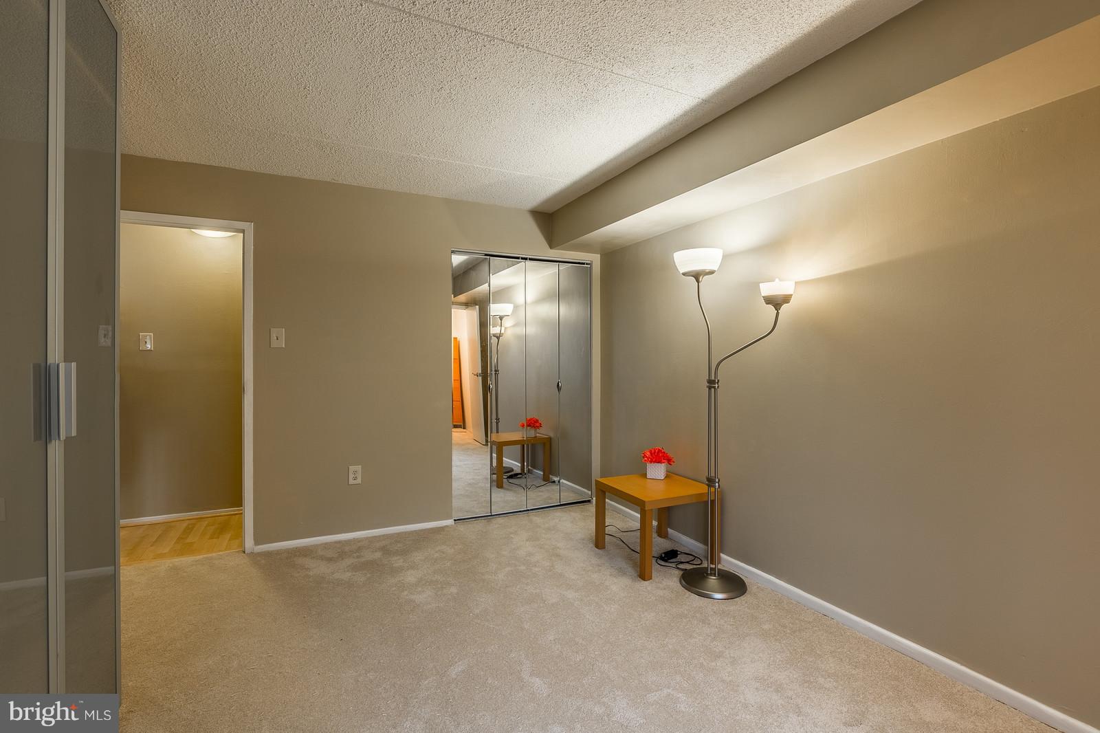 SENTINEL OF LANDMARK - Residential Lease