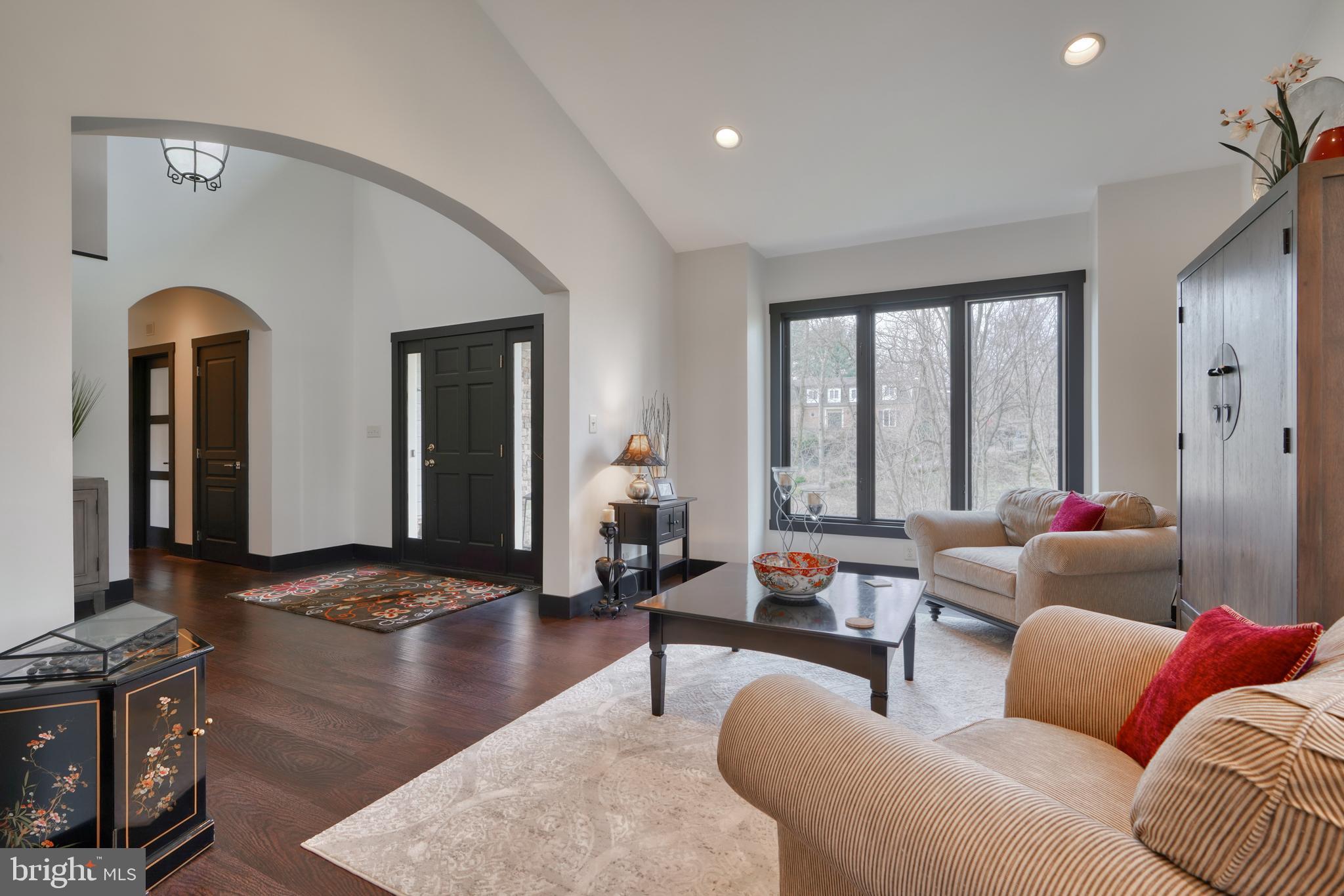 HIGHLANDS HUNT VALLEY - Residential