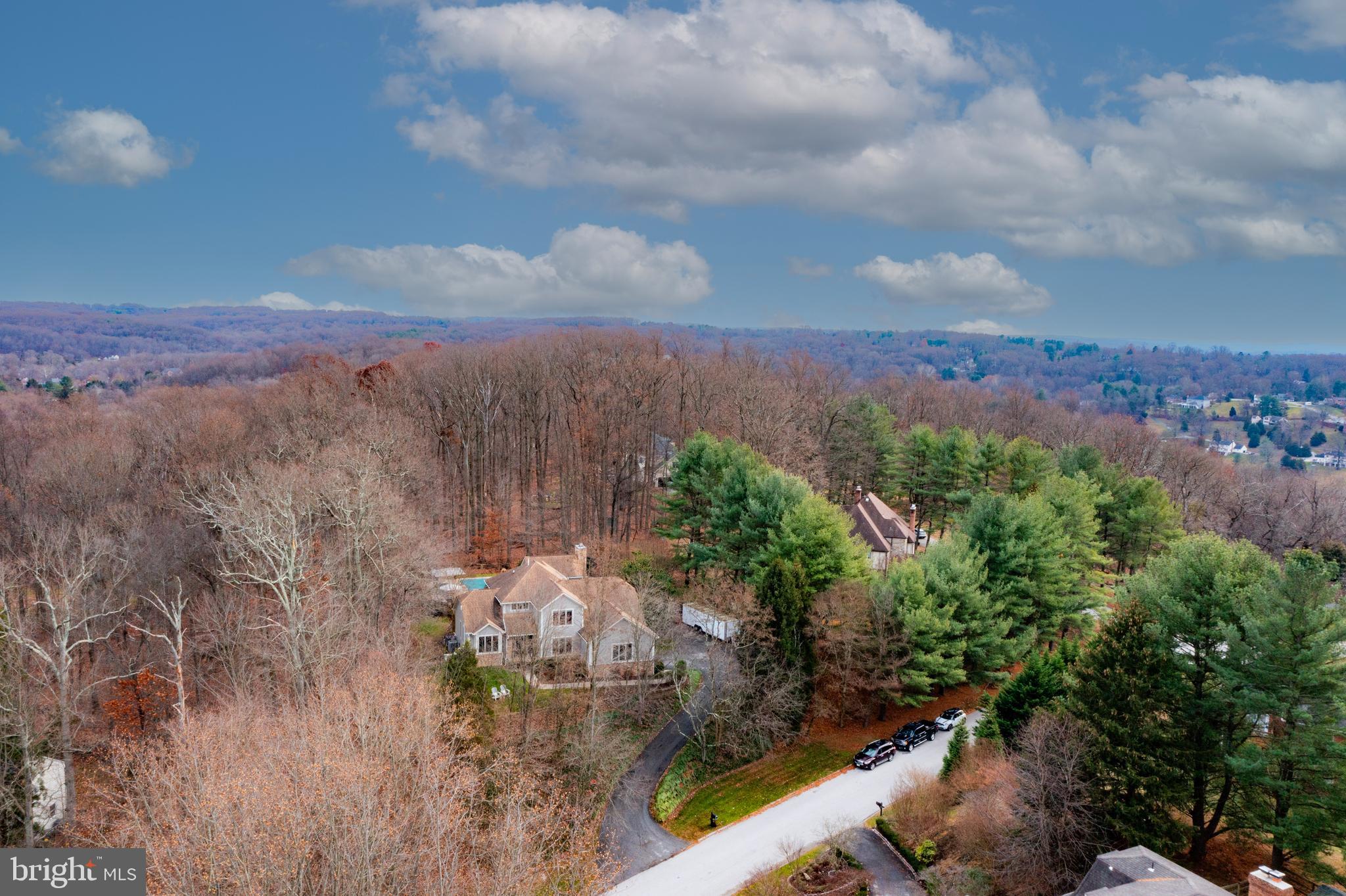 HIGHLANDS HUNT VALLEY - Residential