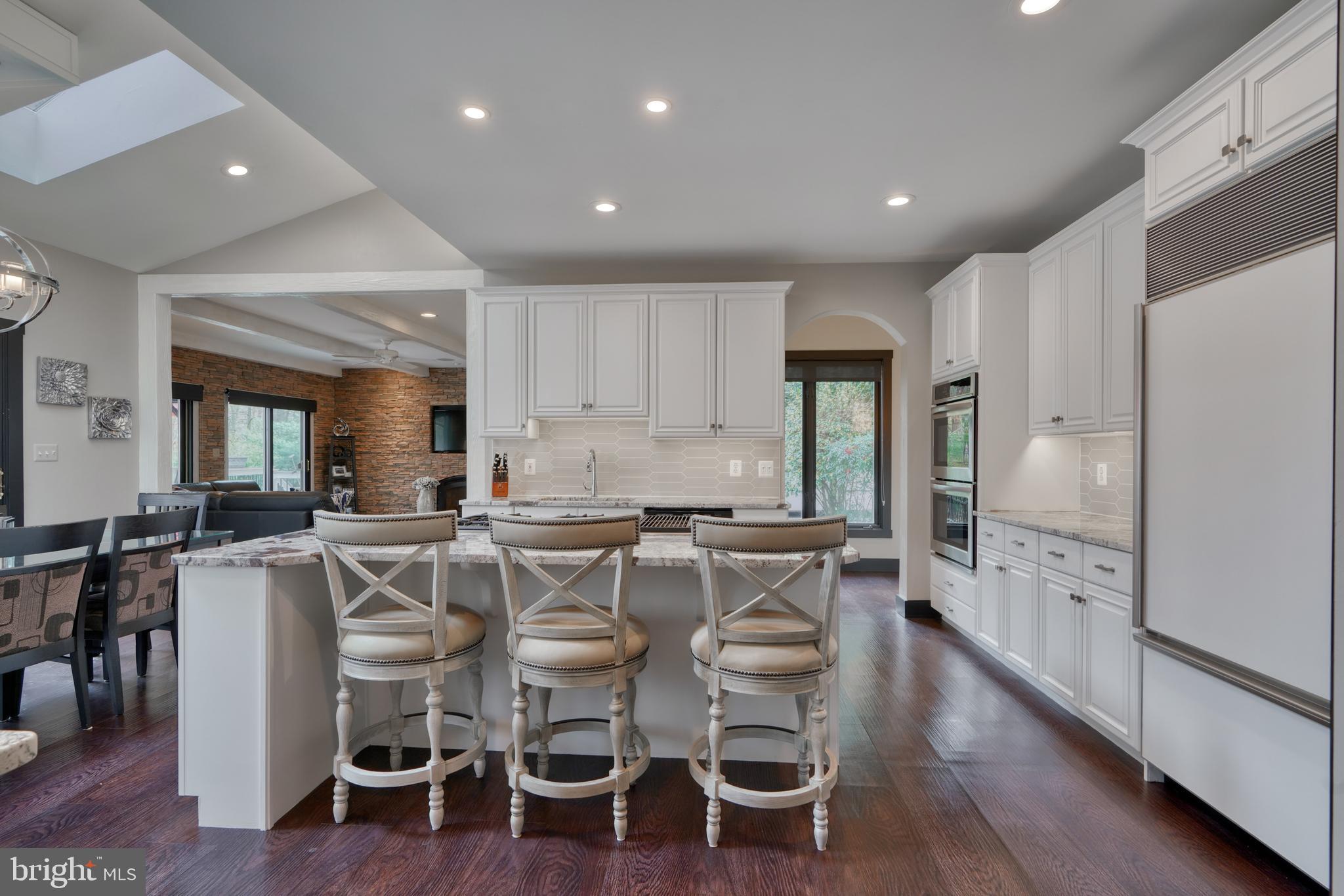 HIGHLANDS HUNT VALLEY - Residential