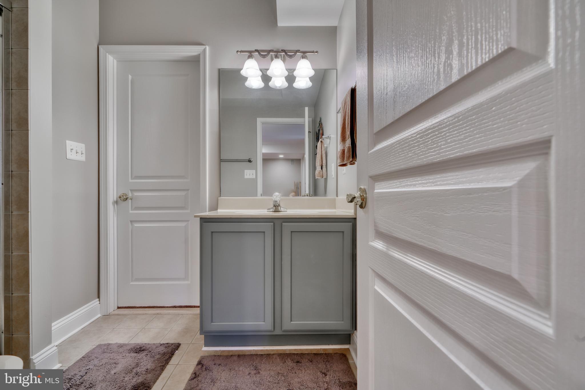 HIGHLANDS HUNT VALLEY - Residential