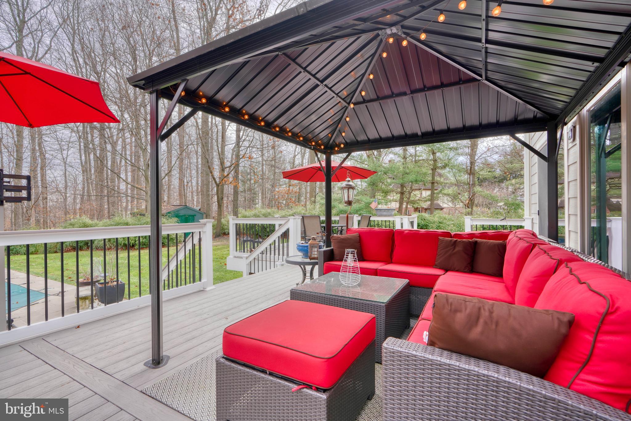 HIGHLANDS HUNT VALLEY - Residential