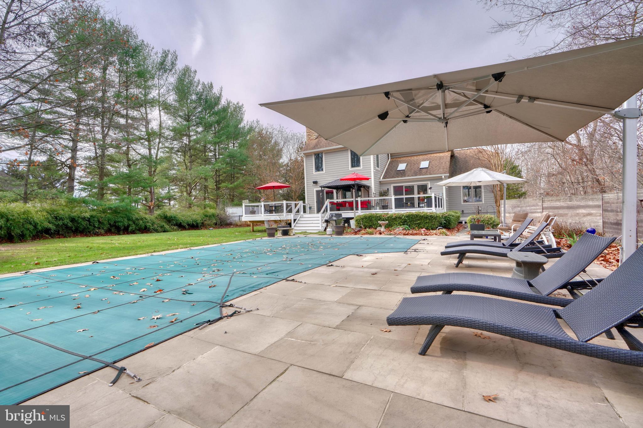 HIGHLANDS HUNT VALLEY - Residential