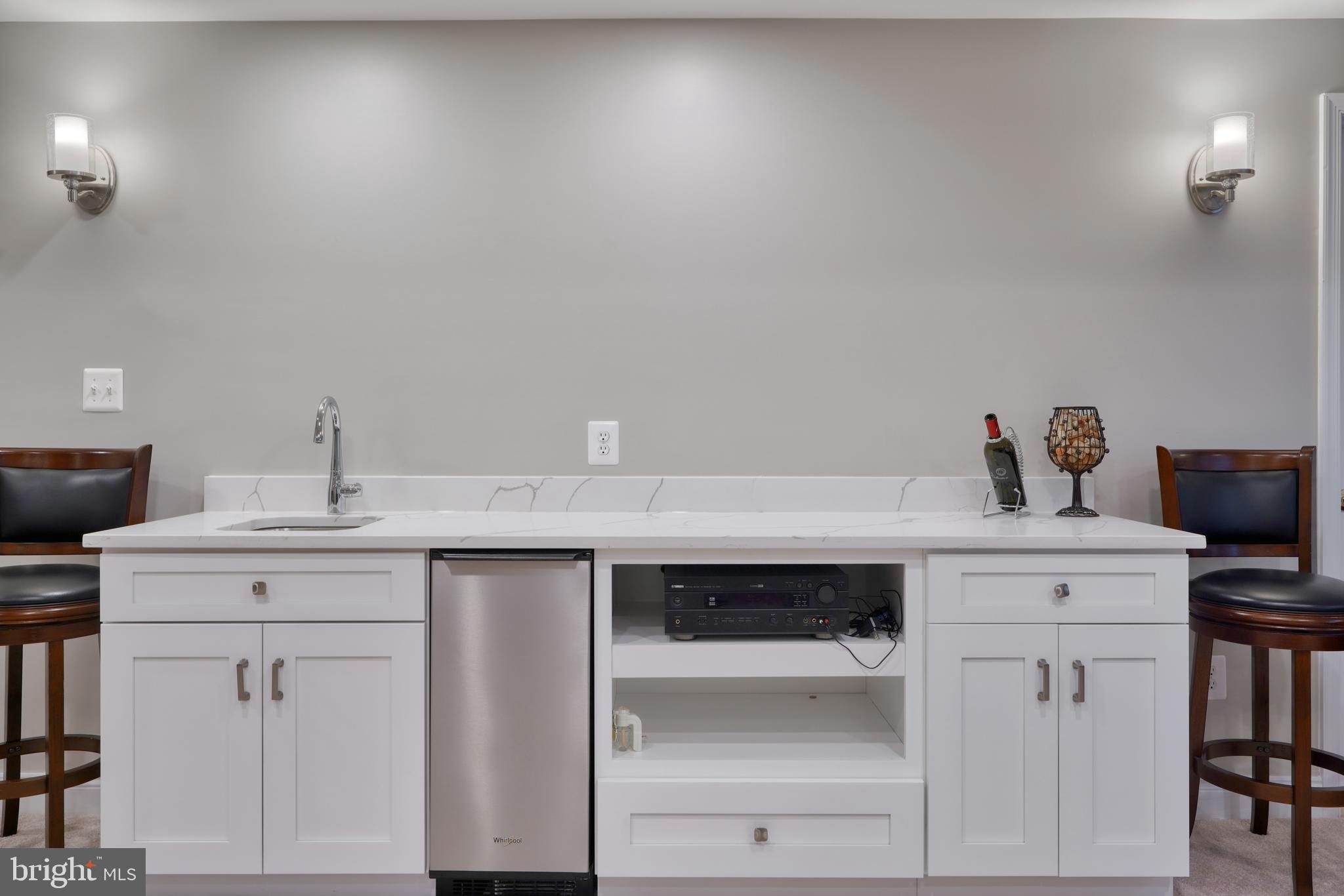 HIGHLANDS HUNT VALLEY - Residential