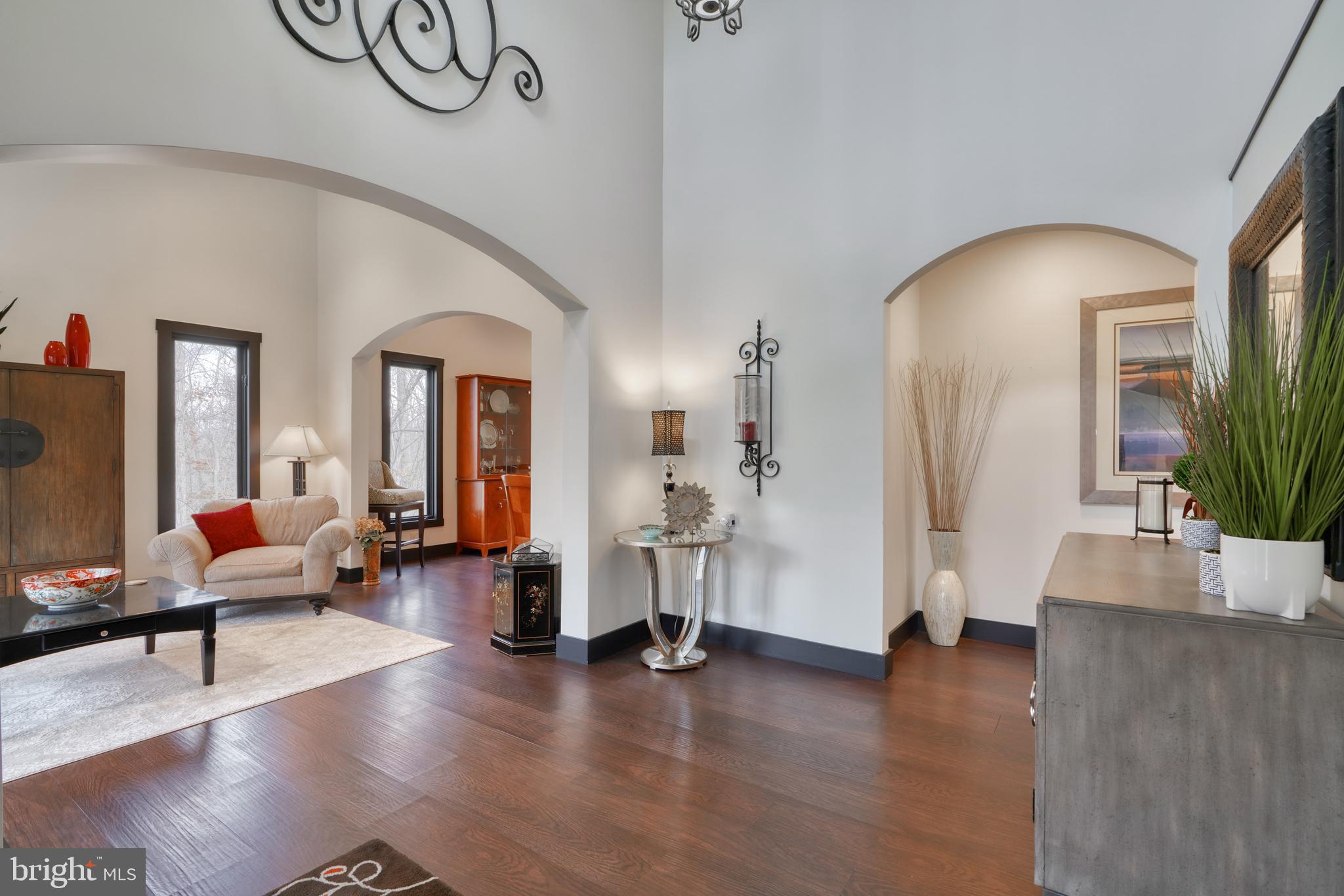 HIGHLANDS HUNT VALLEY - Residential