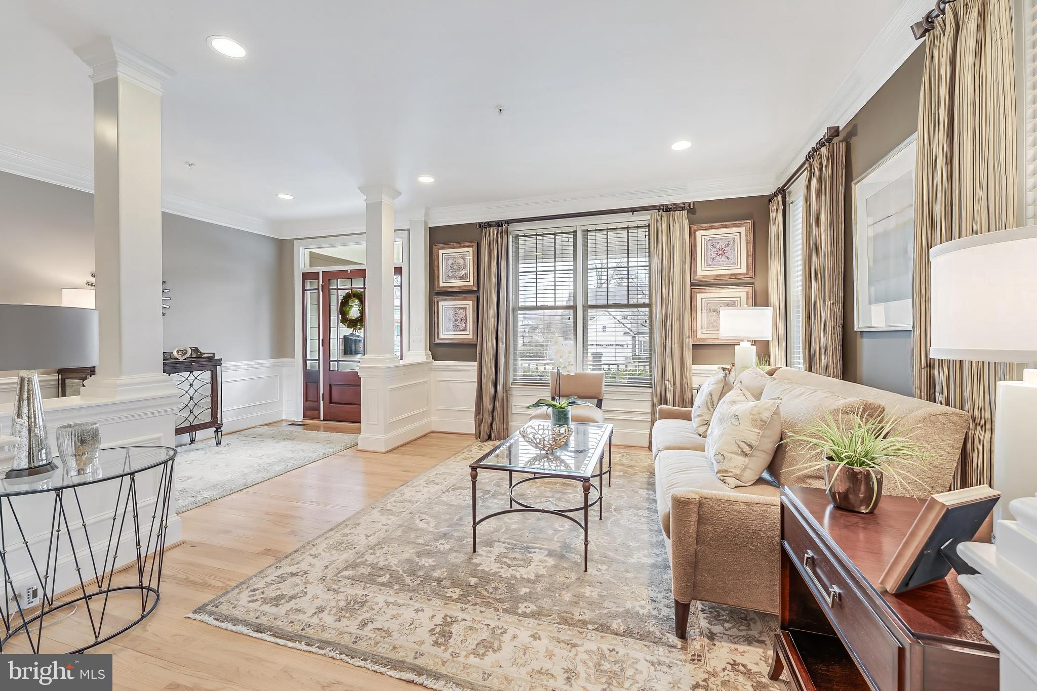 LONE OAK - Residential