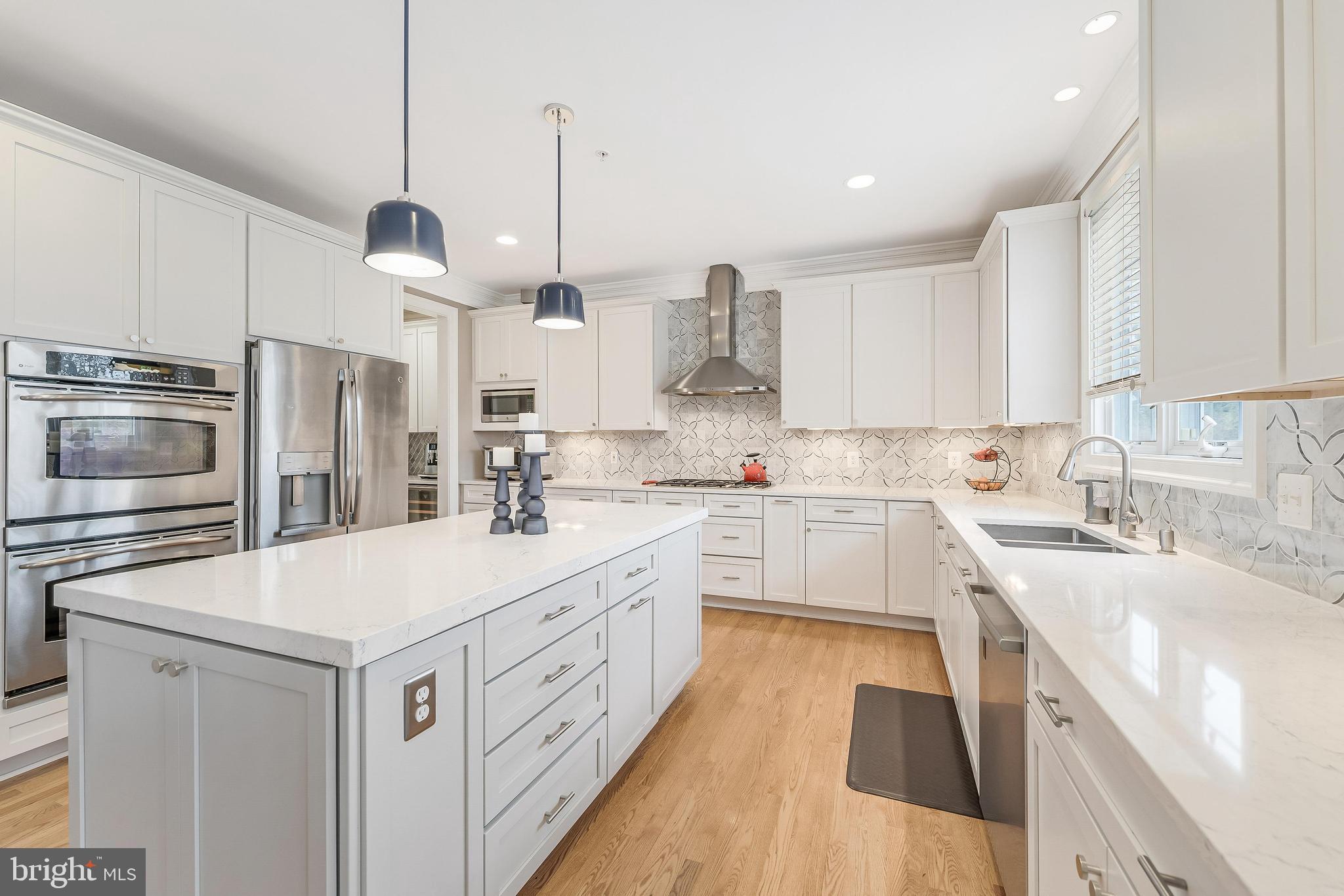 LONE OAK - Residential