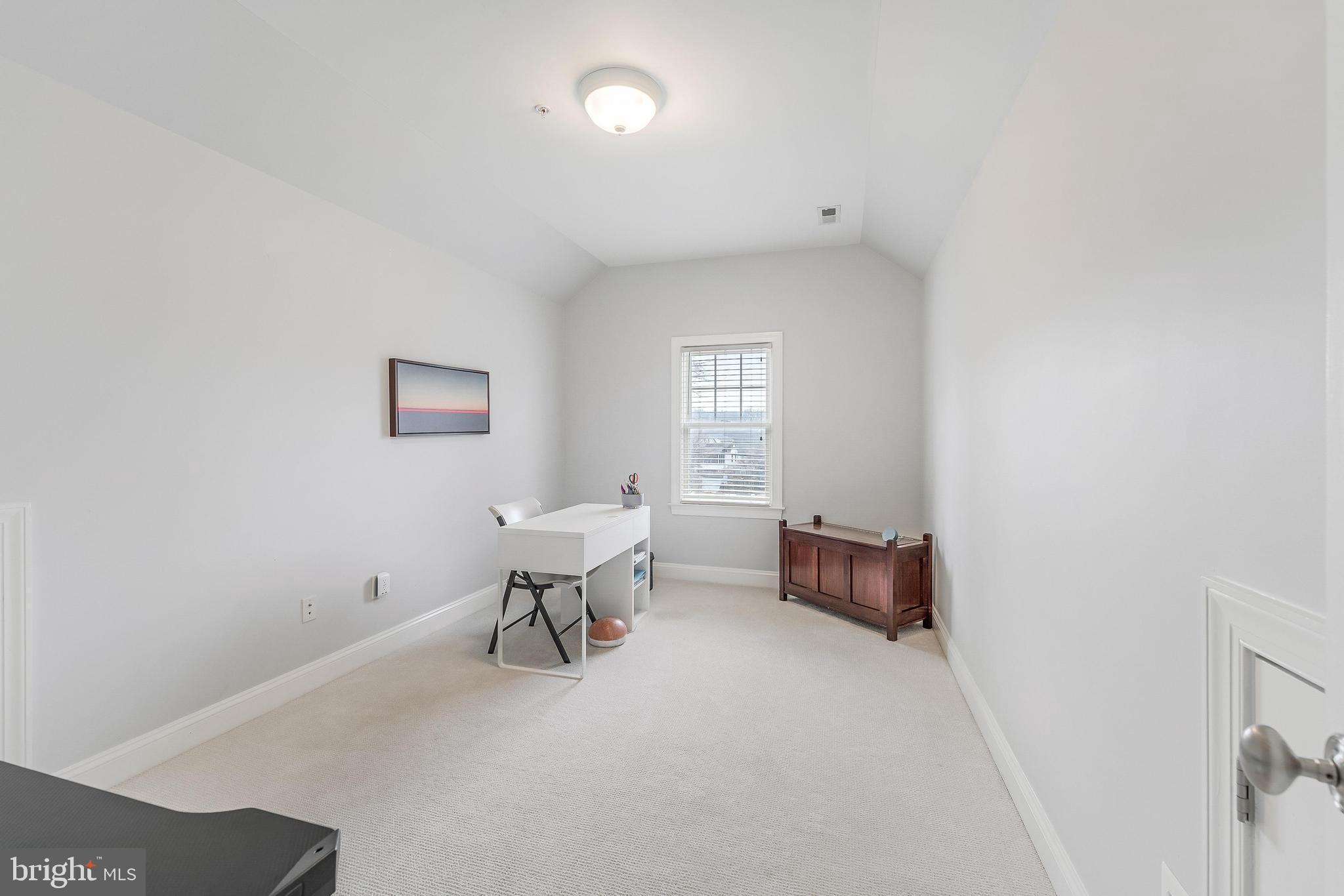 LONE OAK - Residential