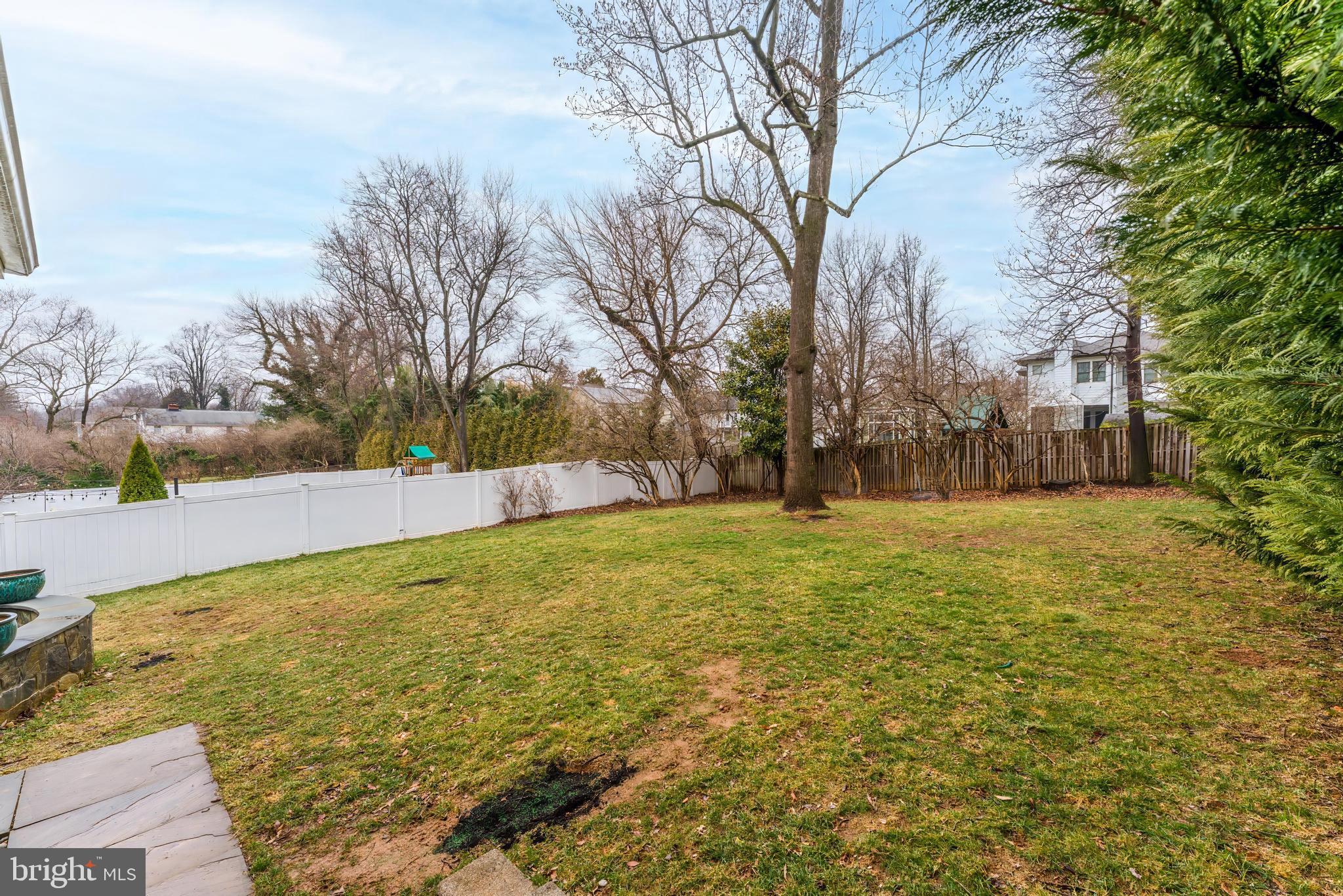 LONE OAK - Residential