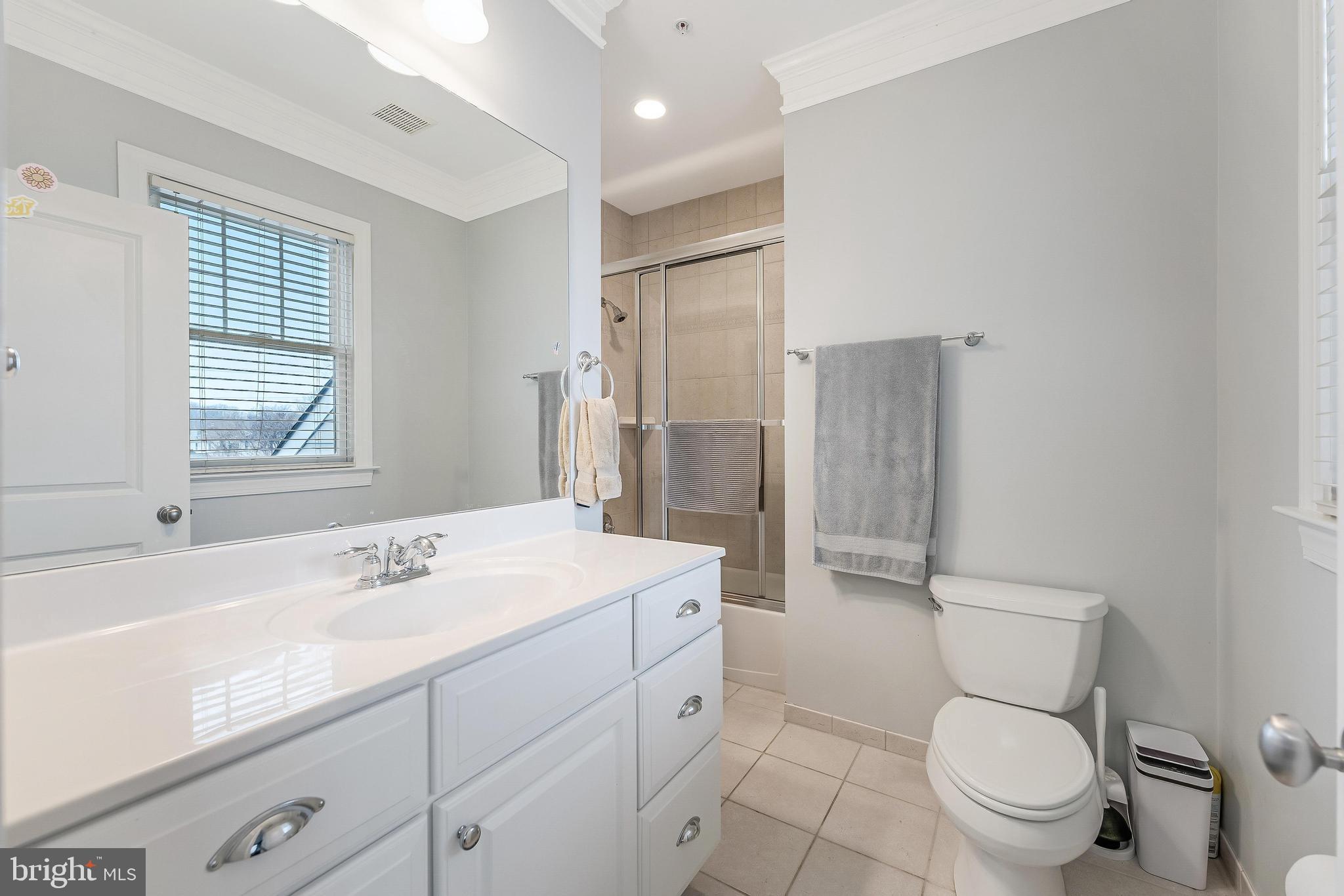 LONE OAK - Residential