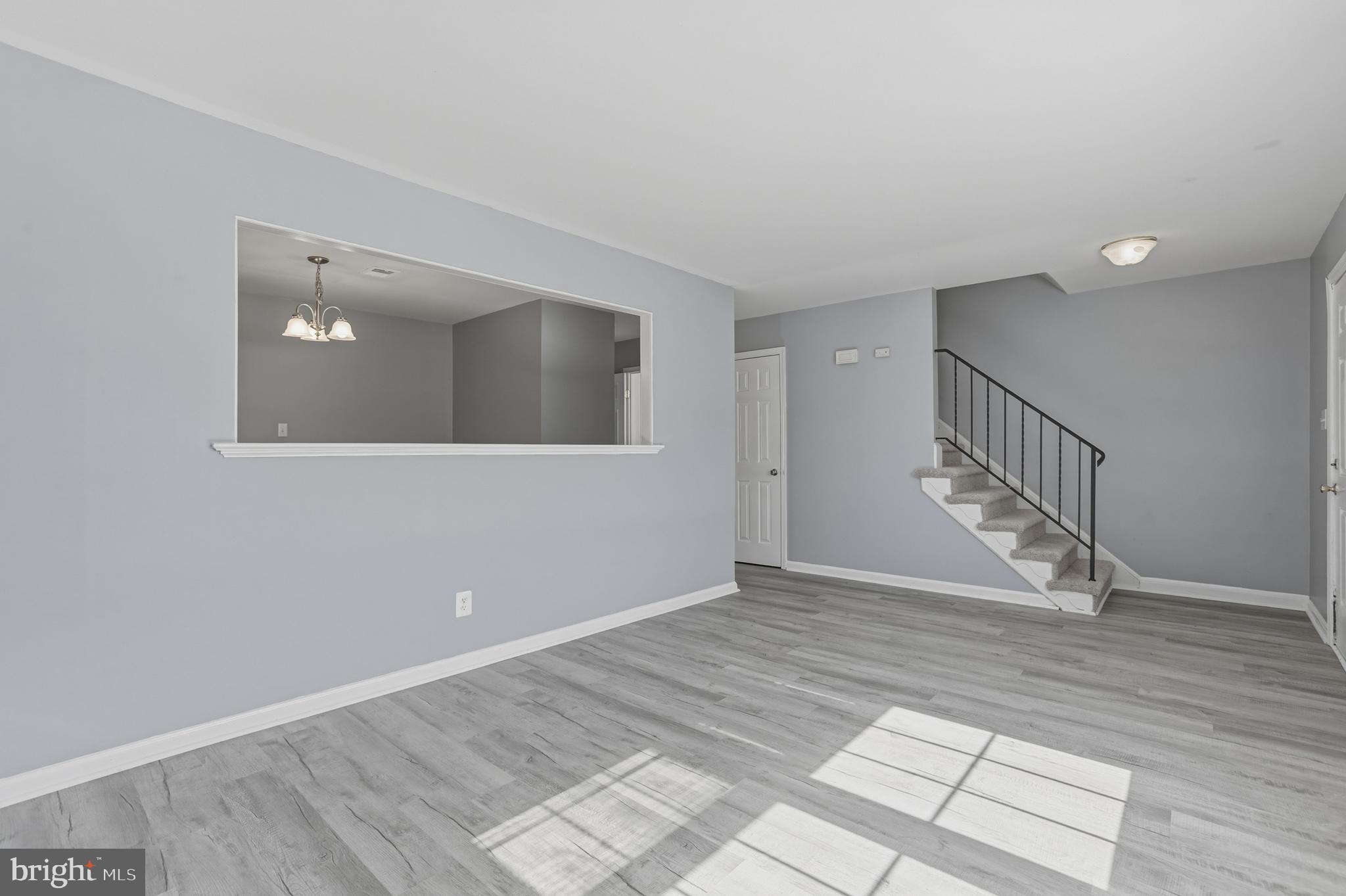 BERKELEY VILLAGE - Residential