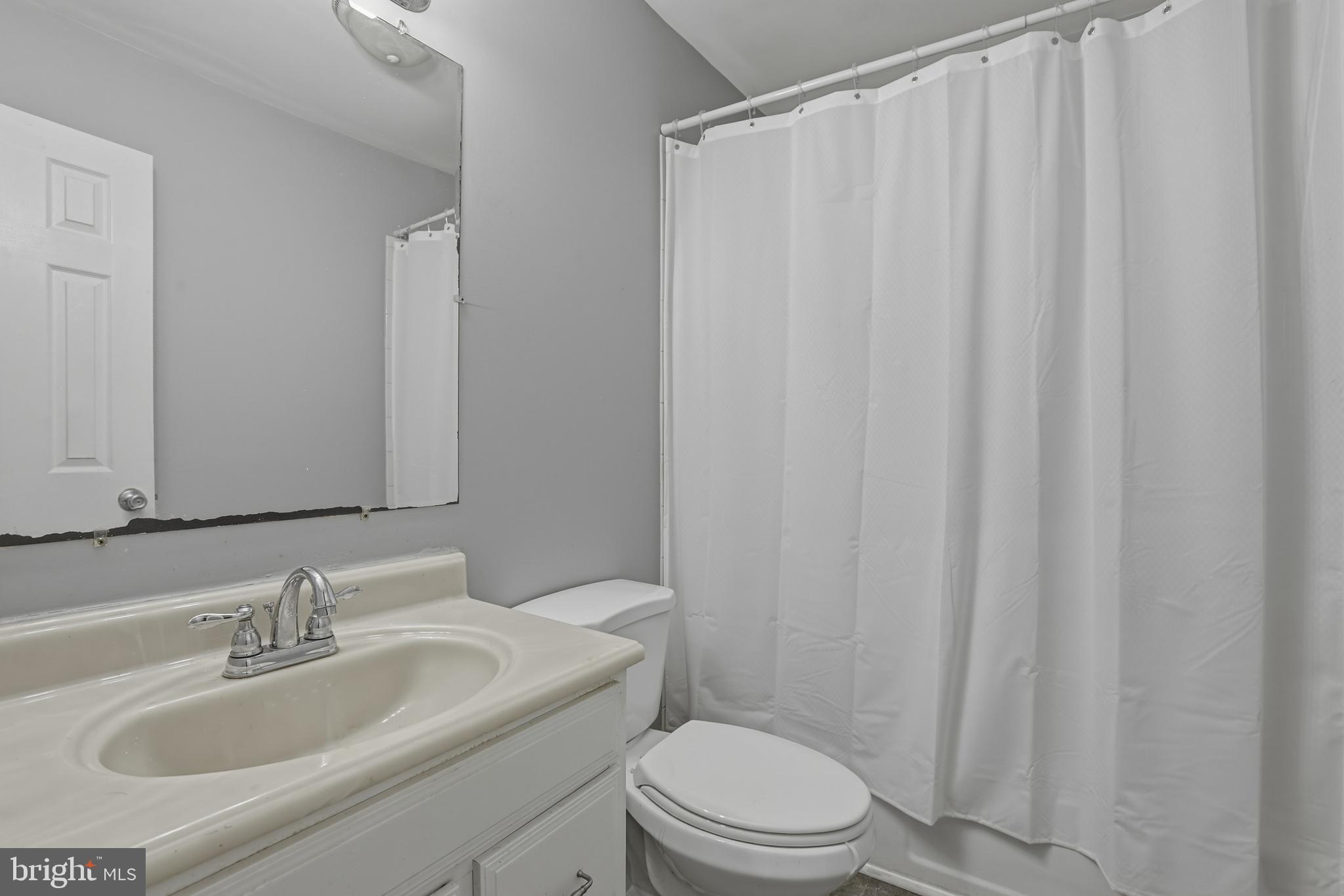 BERKELEY VILLAGE - Residential