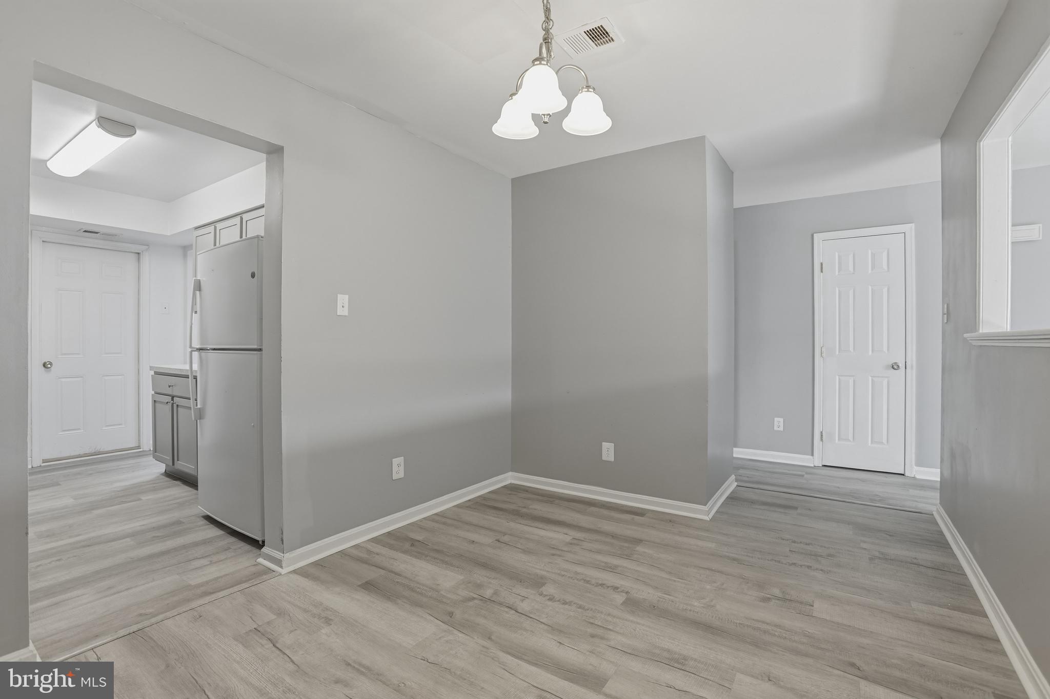 BERKELEY VILLAGE - Residential