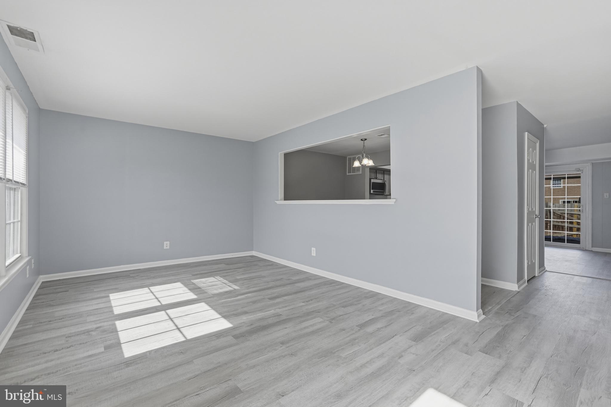 BERKELEY VILLAGE - Residential