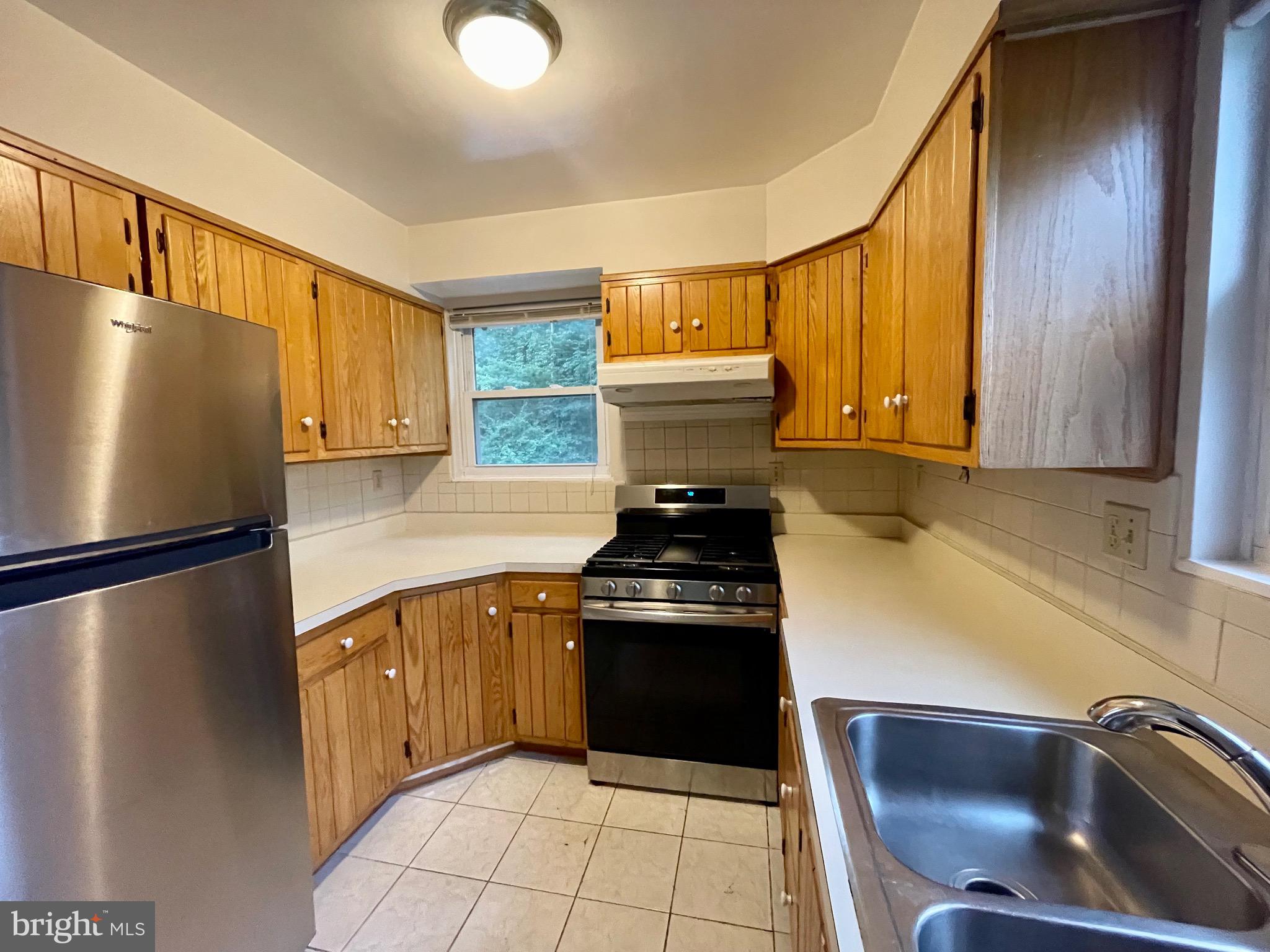 BON AIR - Residential Lease