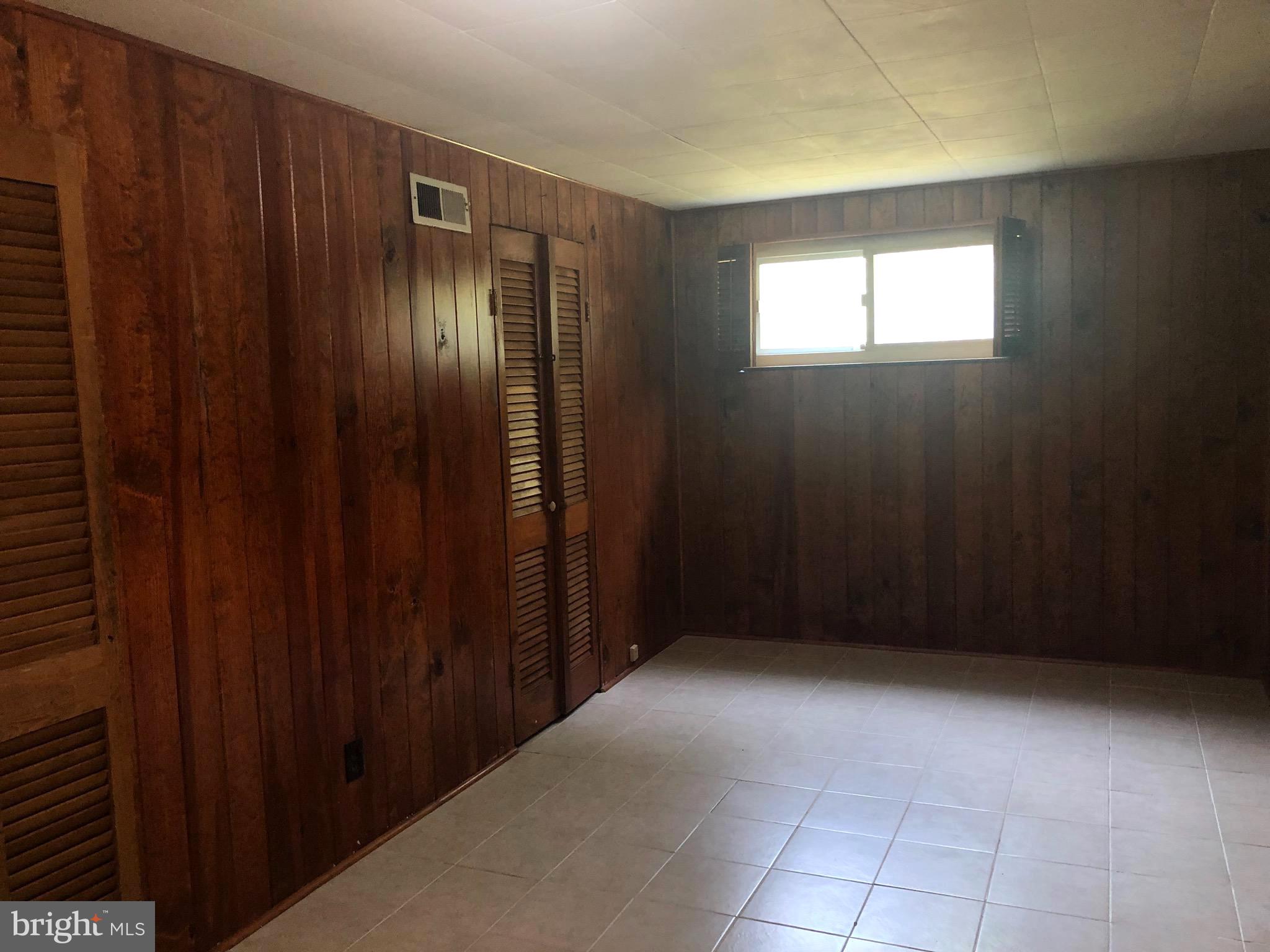 BON AIR - Residential Lease