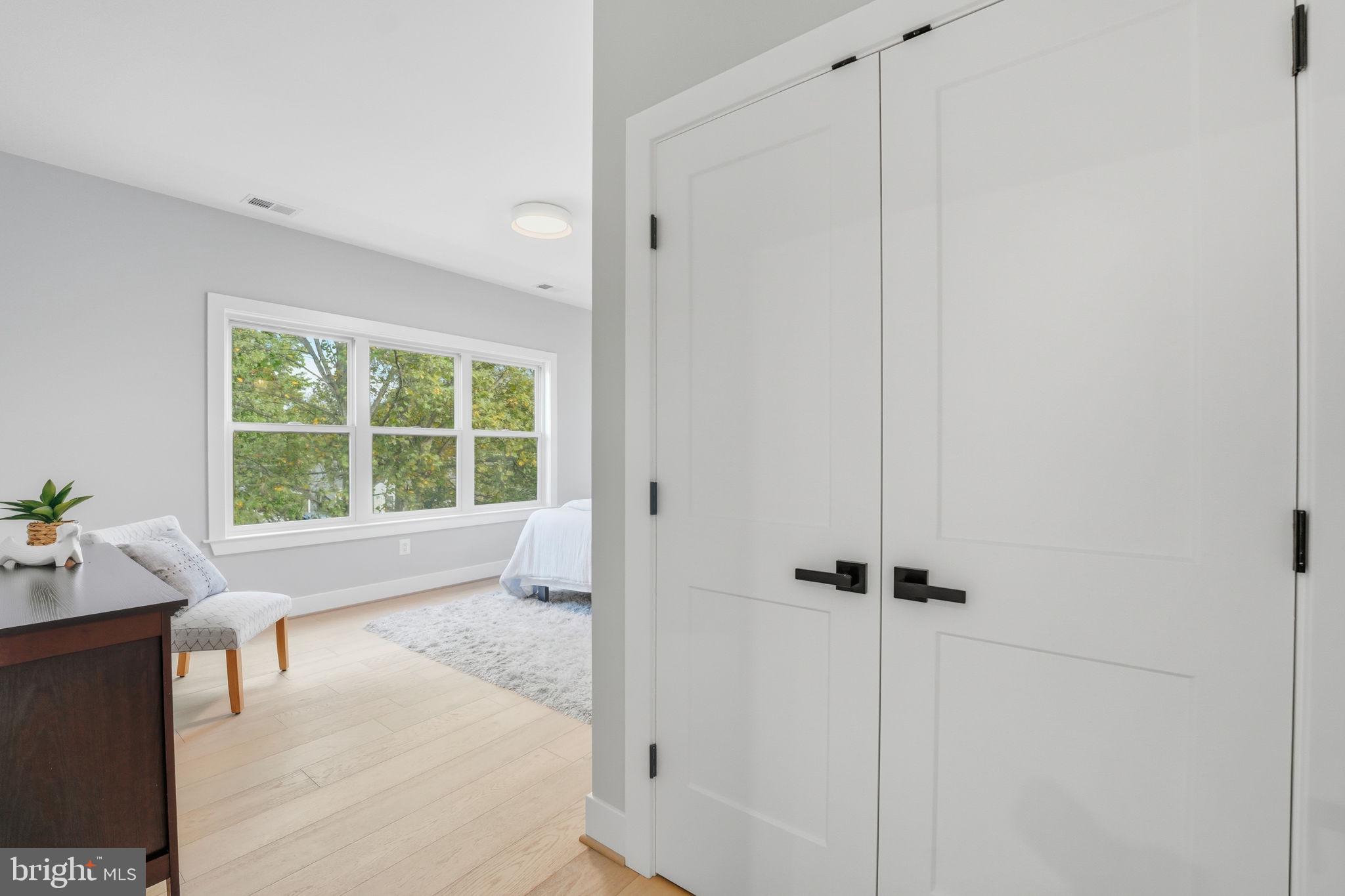 ANNALEE HEIGHTS - Residential