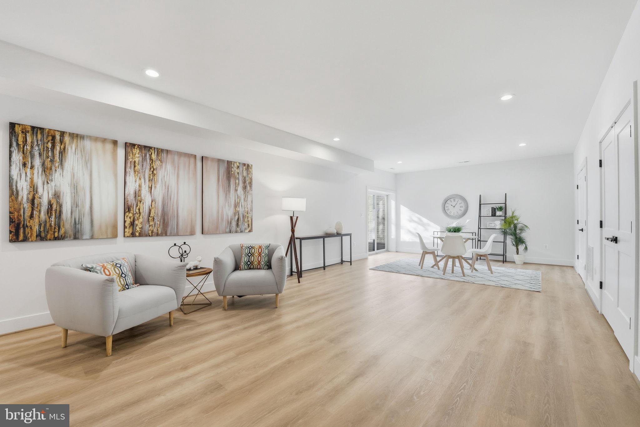 ANNALEE HEIGHTS - Residential