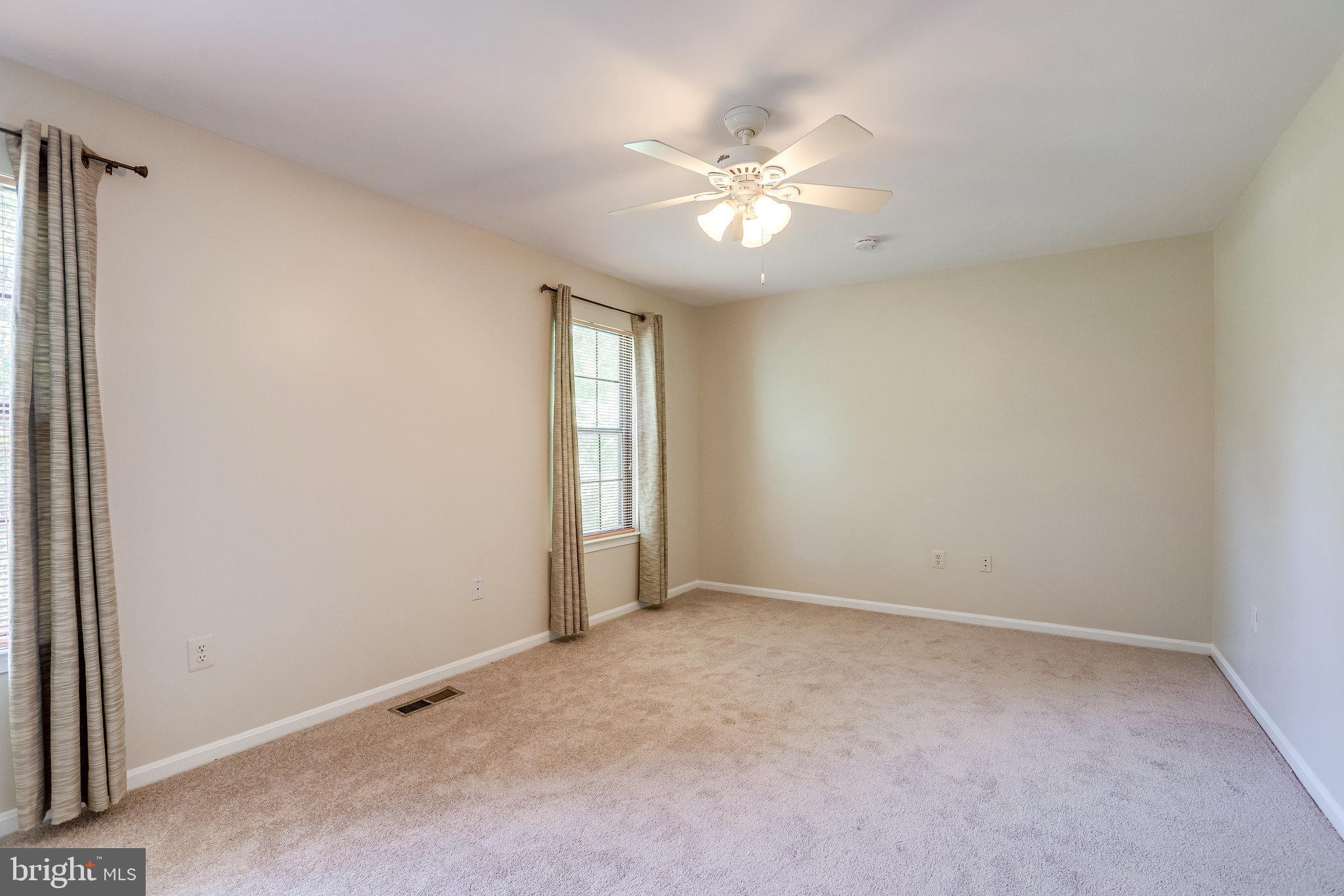 COUNTRYSIDE - Residential Lease