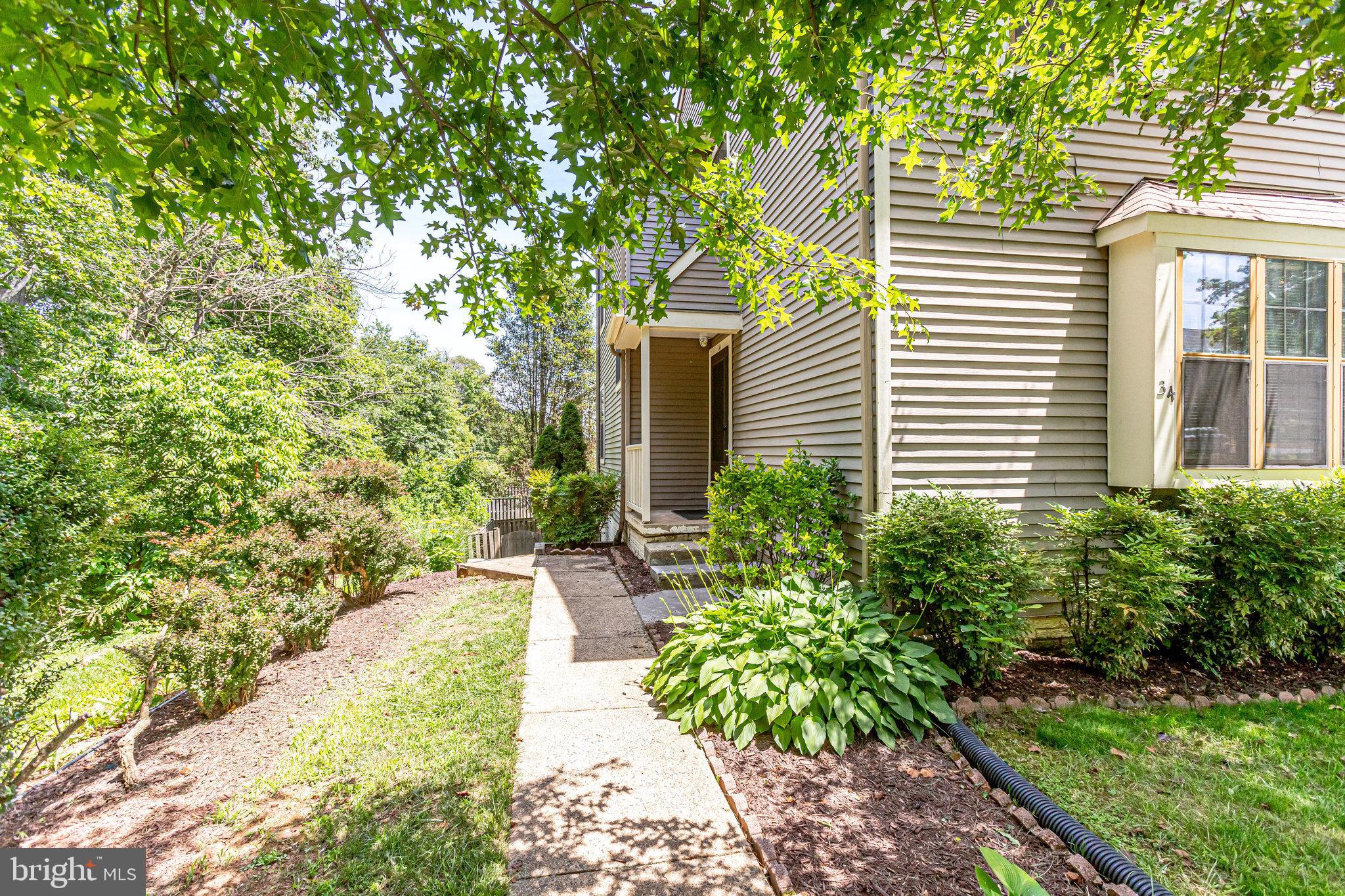 COUNTRYSIDE - Residential Lease